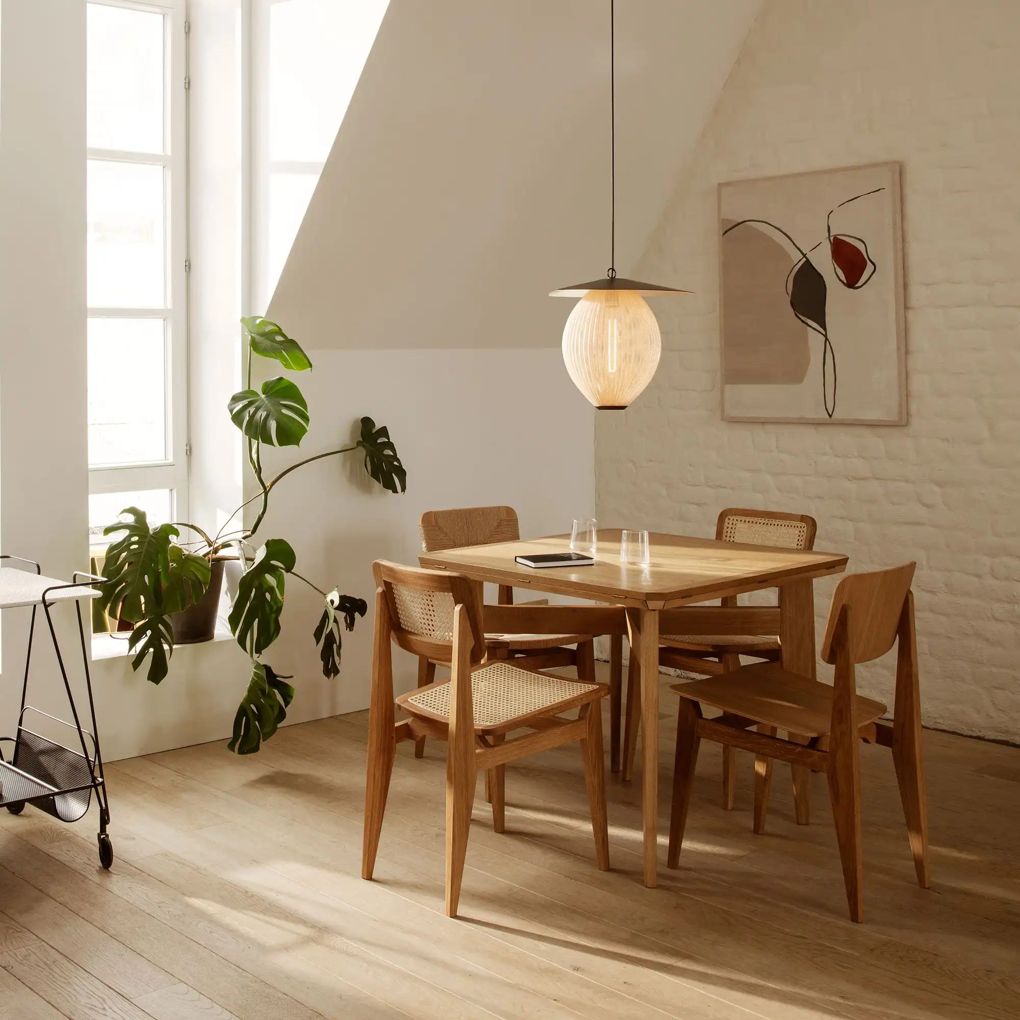 C-Chair spisestuestol finér