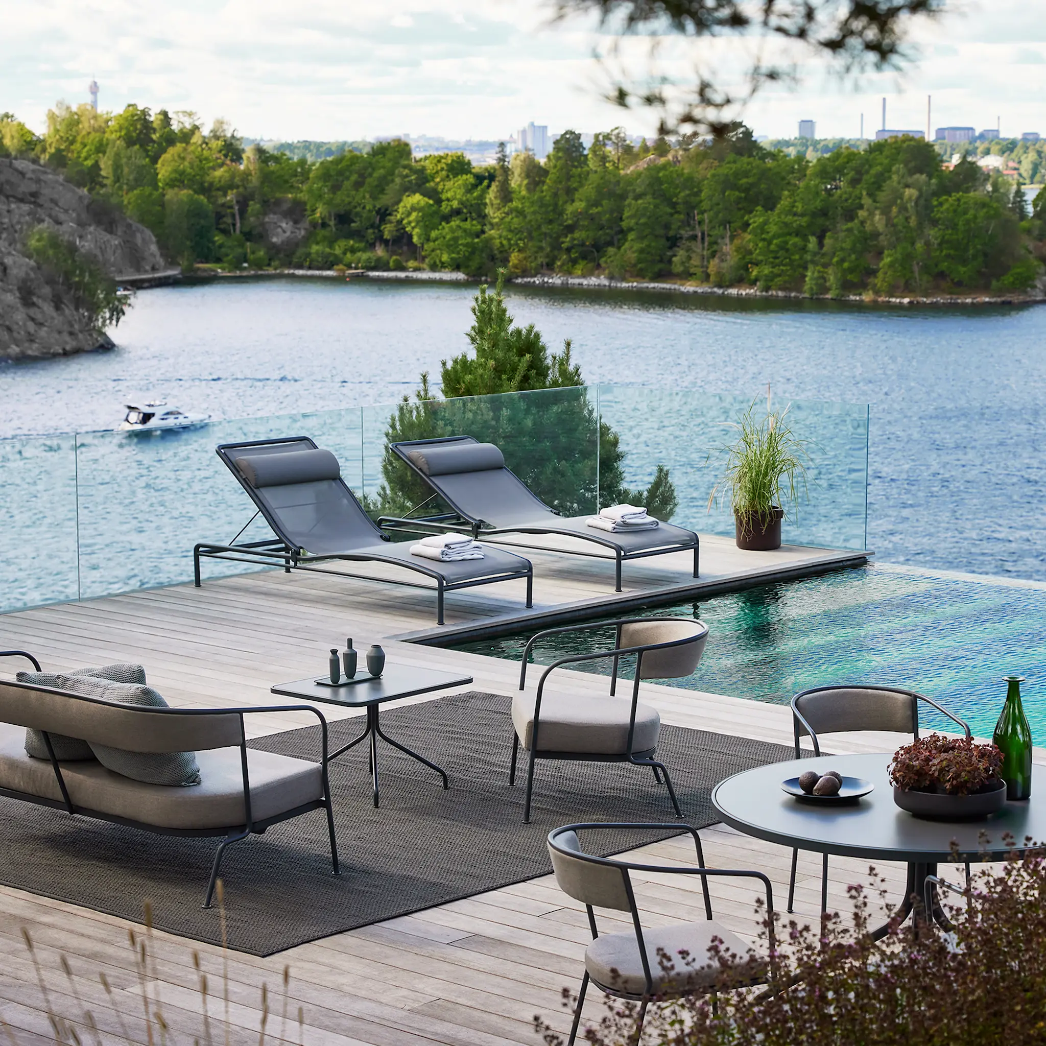 Arholma Lounge Table