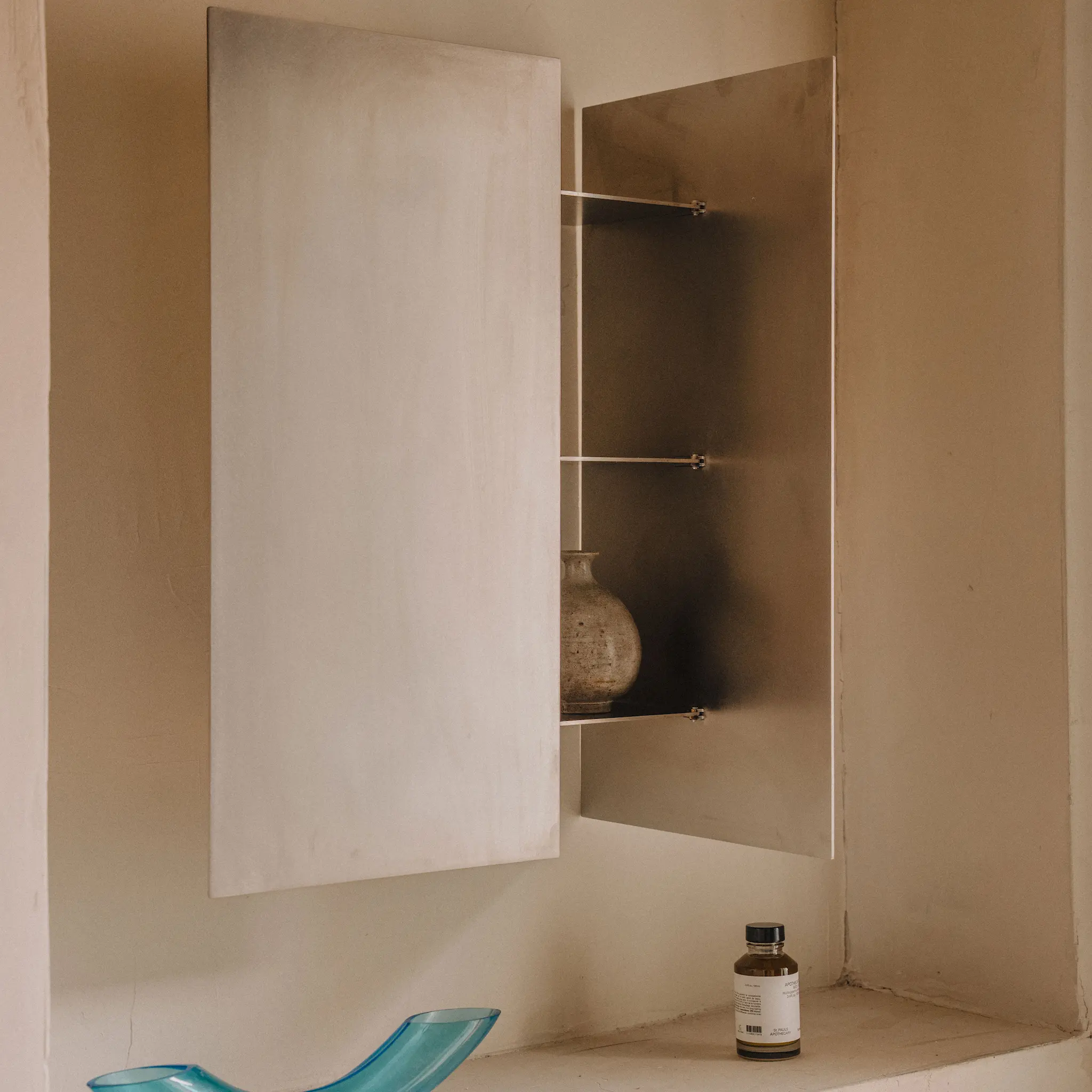 Sheet Cabinet veggskap