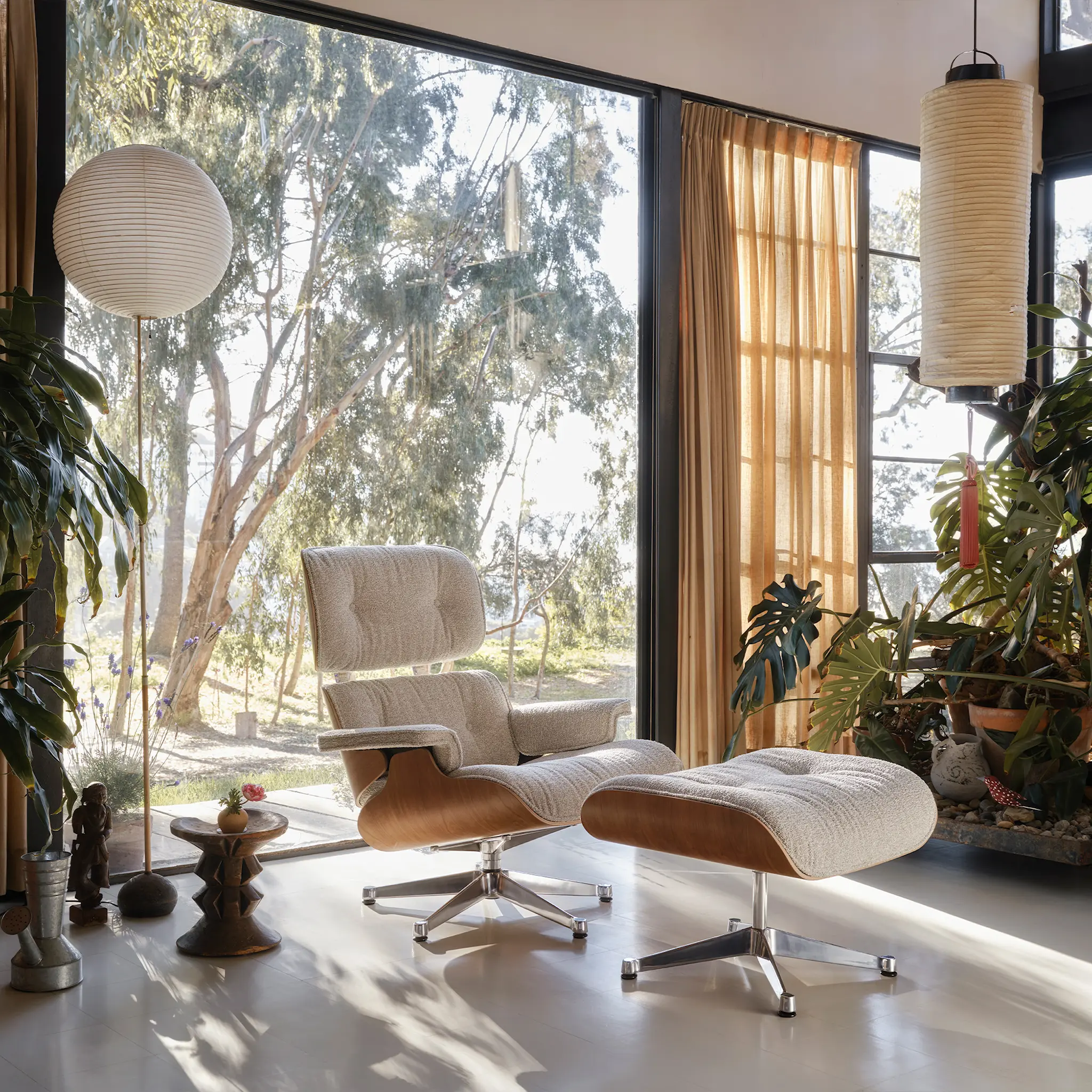 Eames Lounge Ottoman