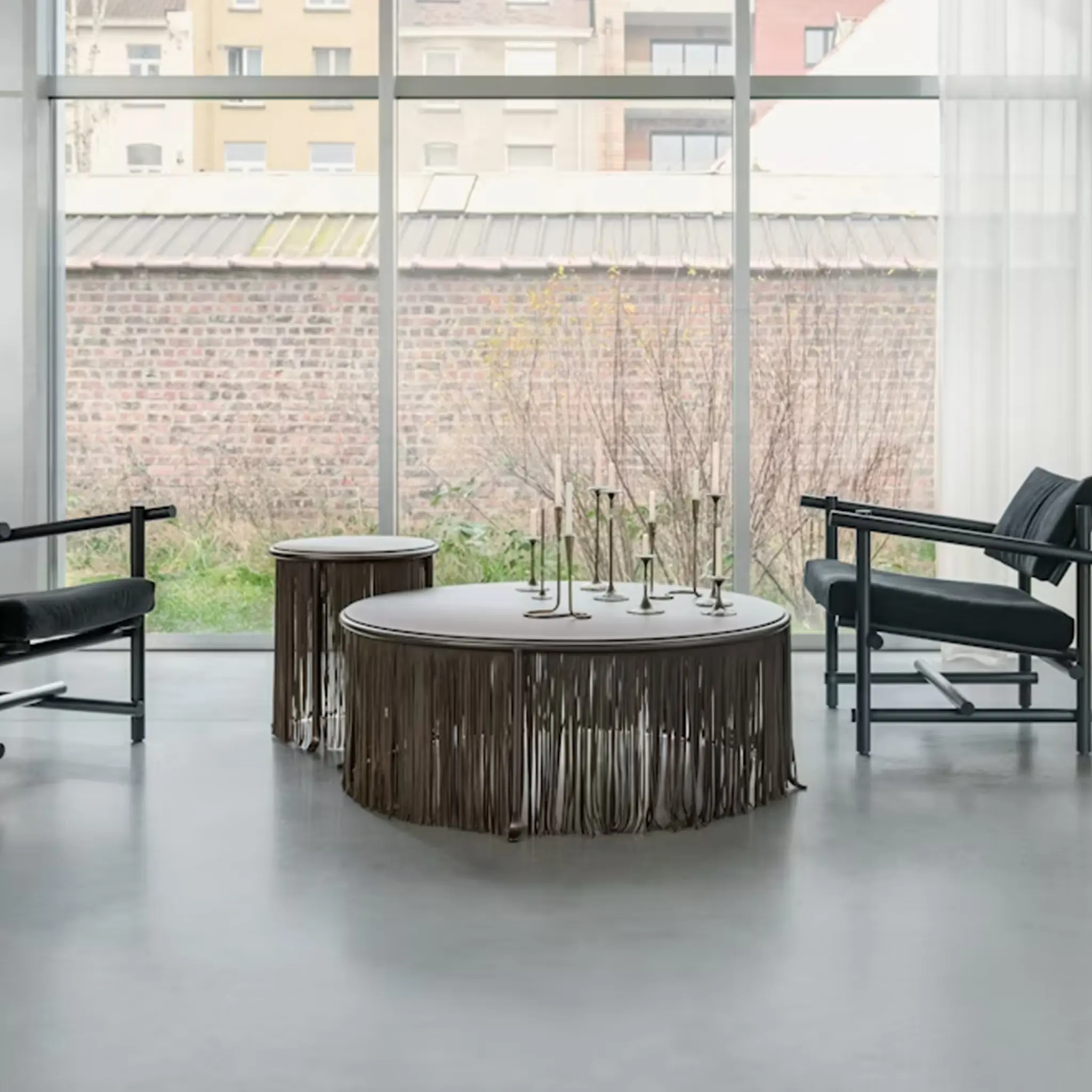 Coffee table manganese