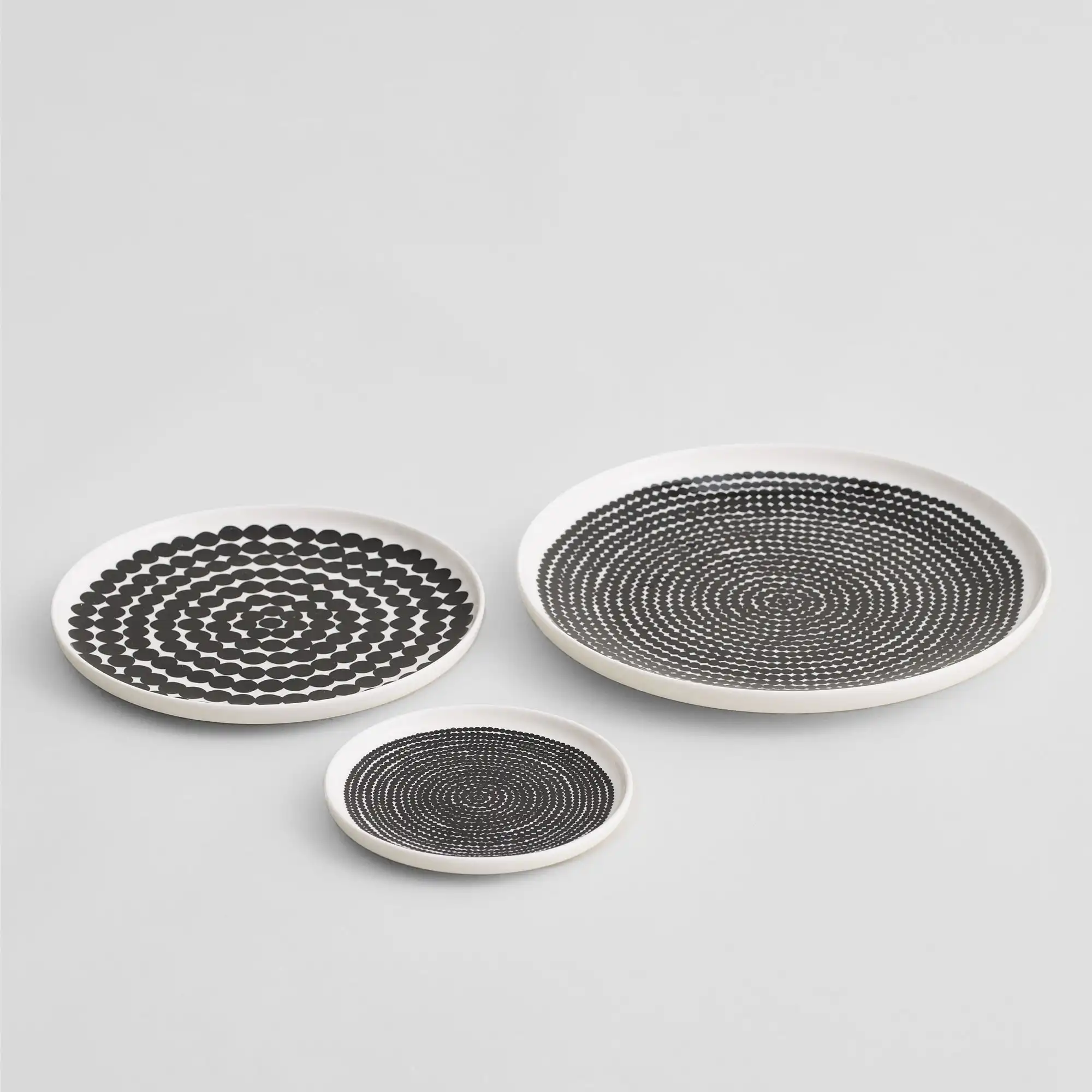 Räsymatto tallerken 13,5 cm white, black