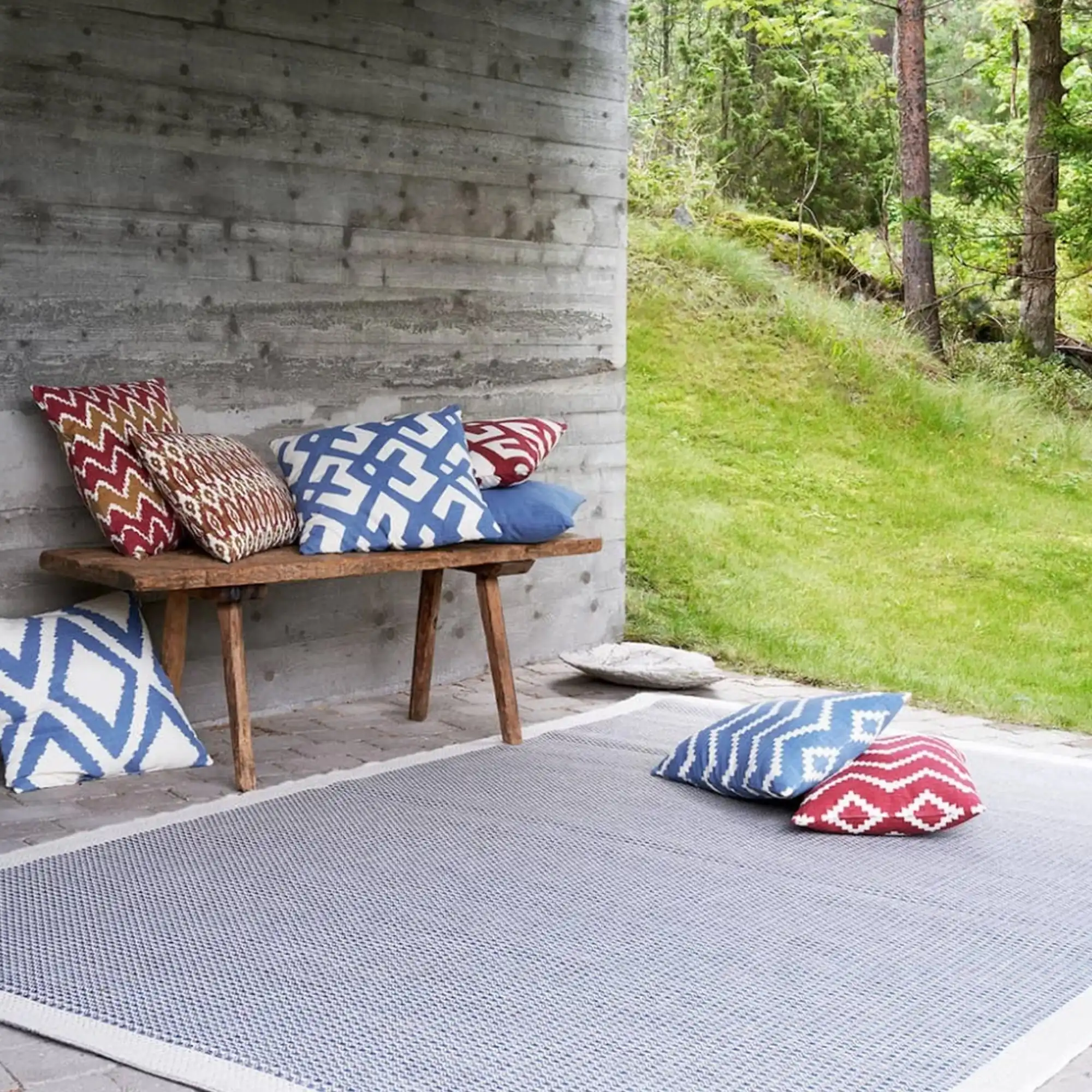 Ikat Delhi Indoor/Outdoor Cushion