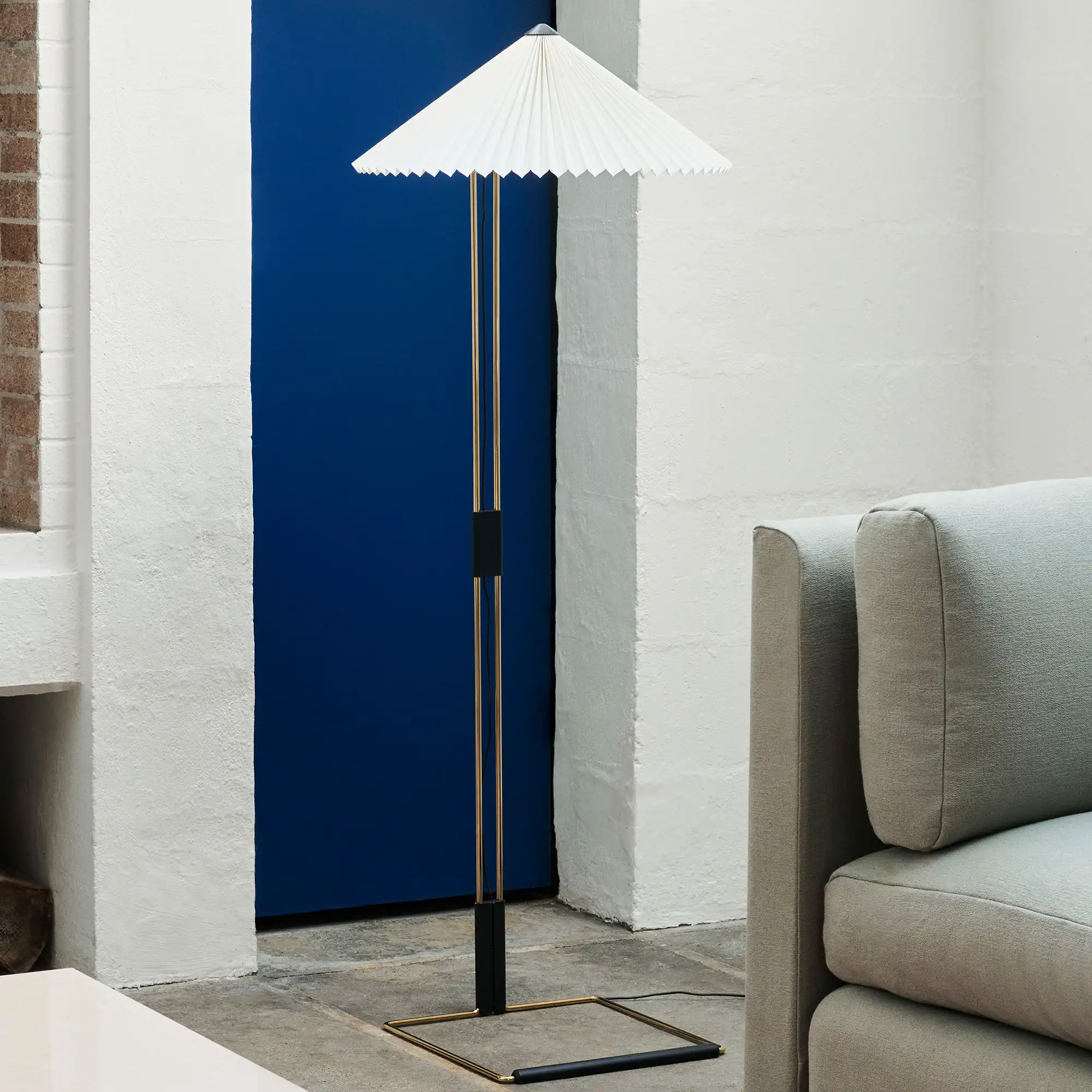 Matin Floor Lamp