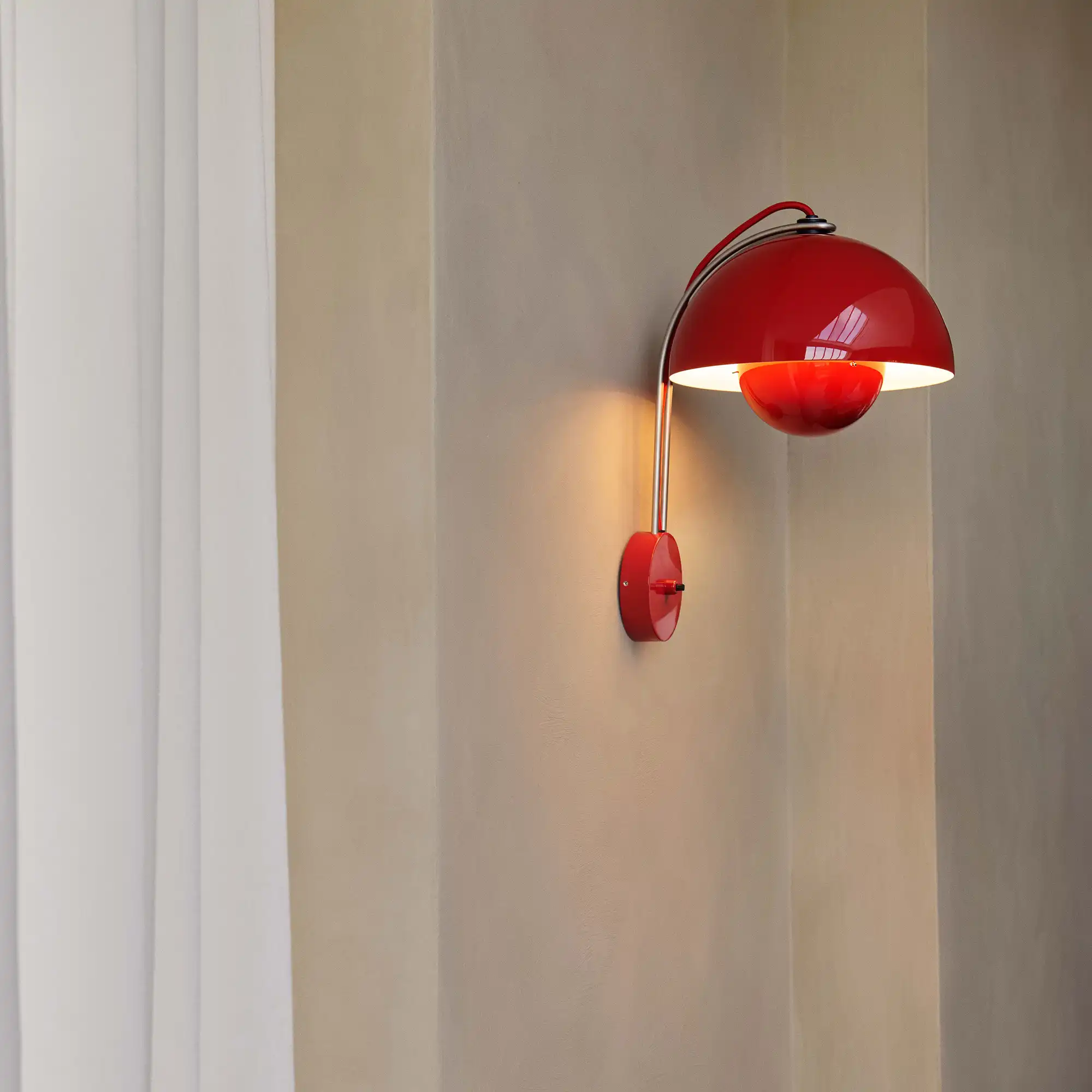 Flowerpot VP8 Wall Lamp