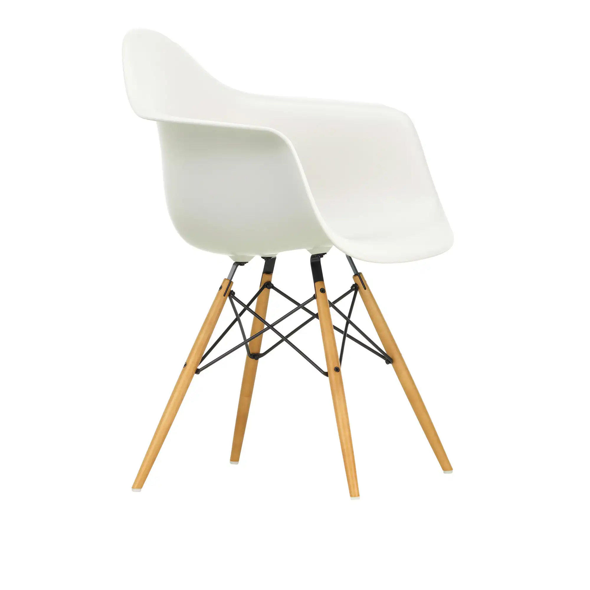 Eames RE Plastic Armchair DAW spisestuestol Golden Maple