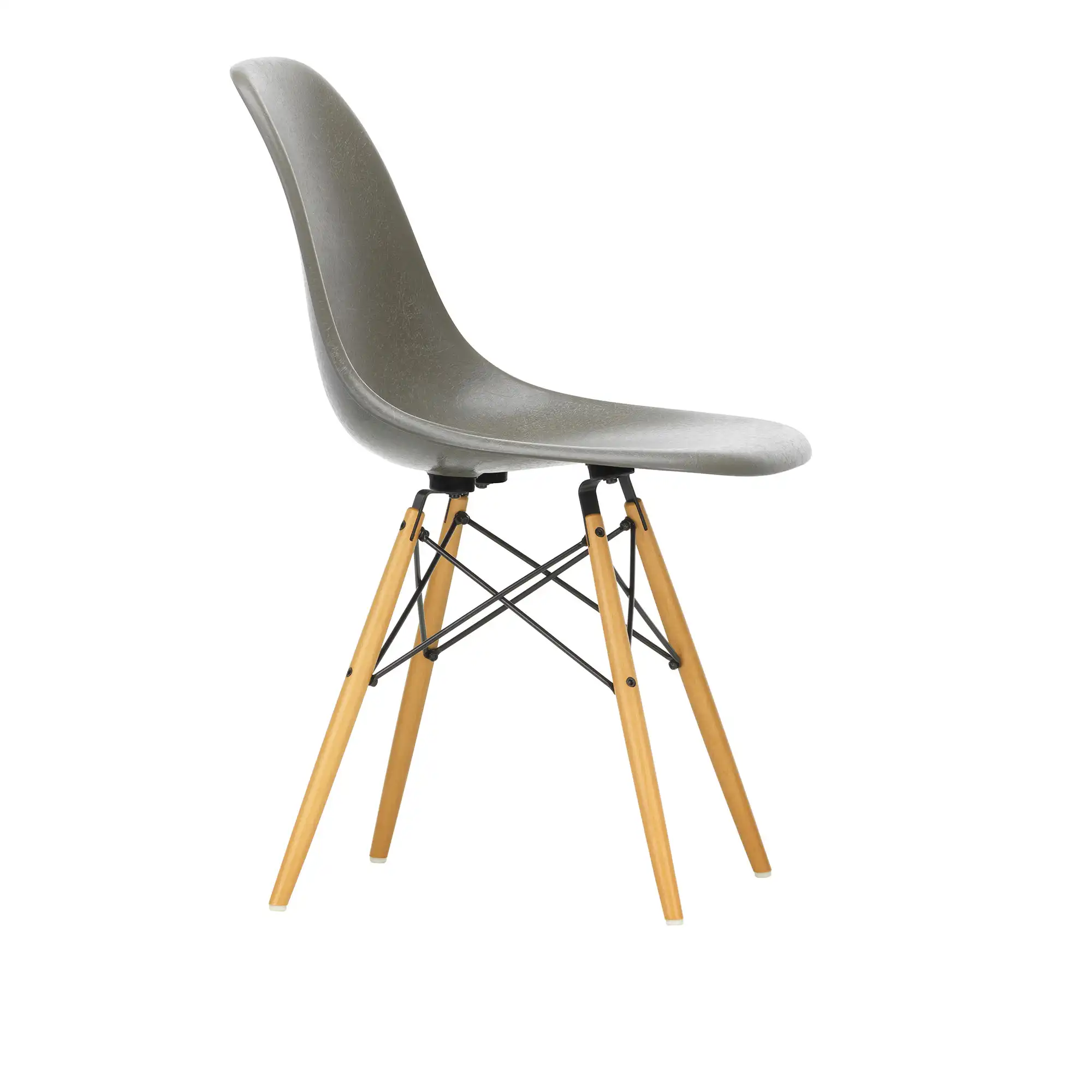 Eames Fiberglass Chair DSW stol Golden Maple