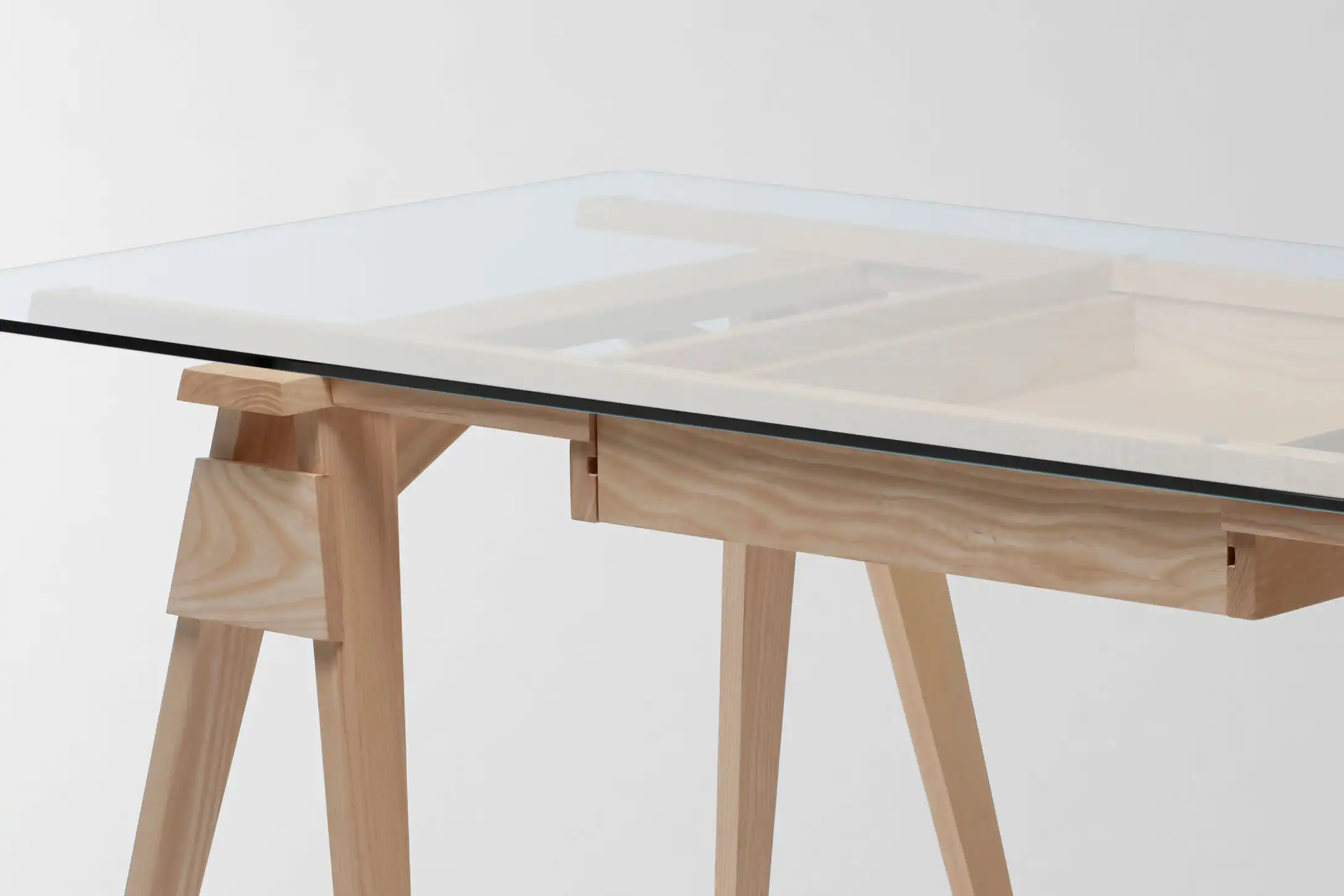 Arco Desk