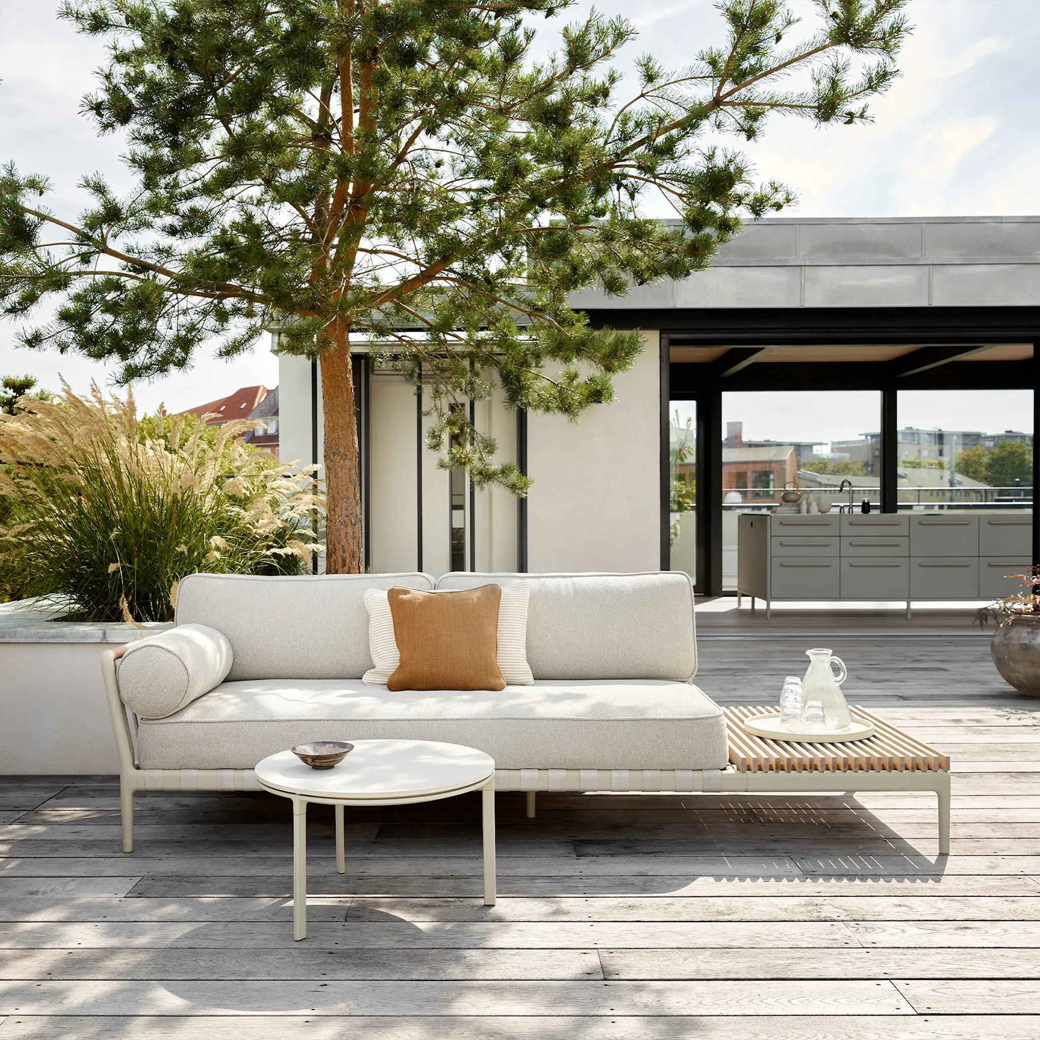 Vipp720 Open-Air, table end left, sofa cover
