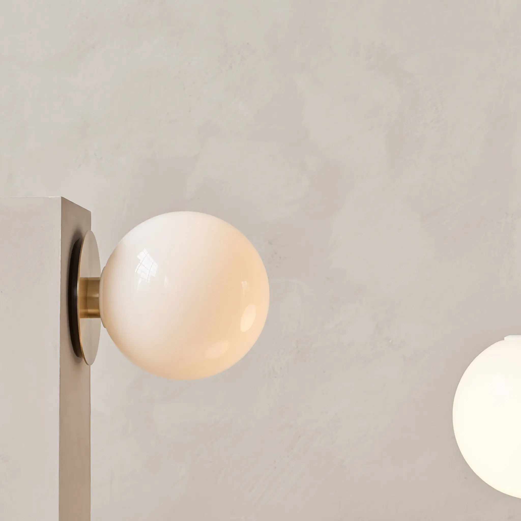 TR Bulb taklampe/vegglampe