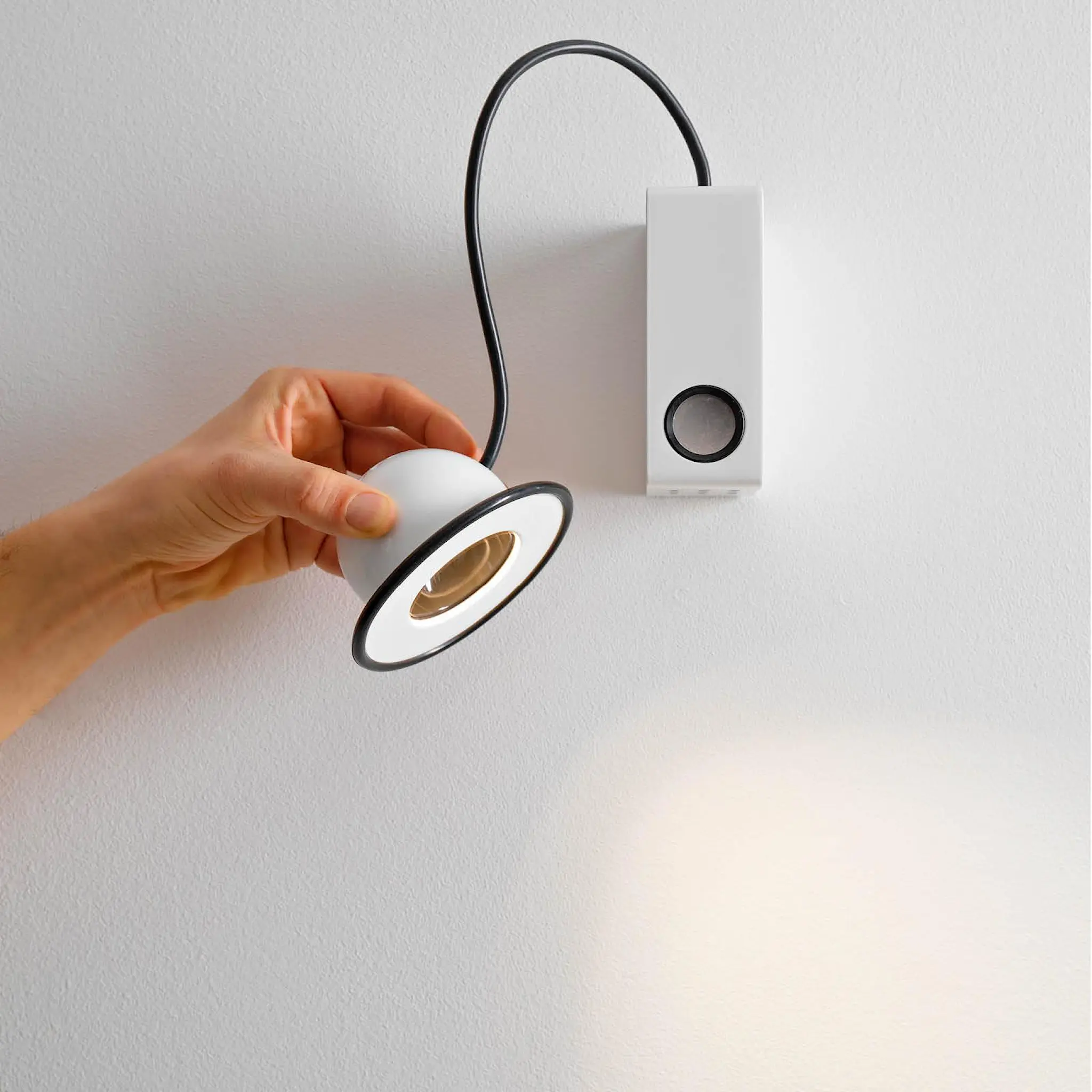 Minibox Phase-Cut vegglampe