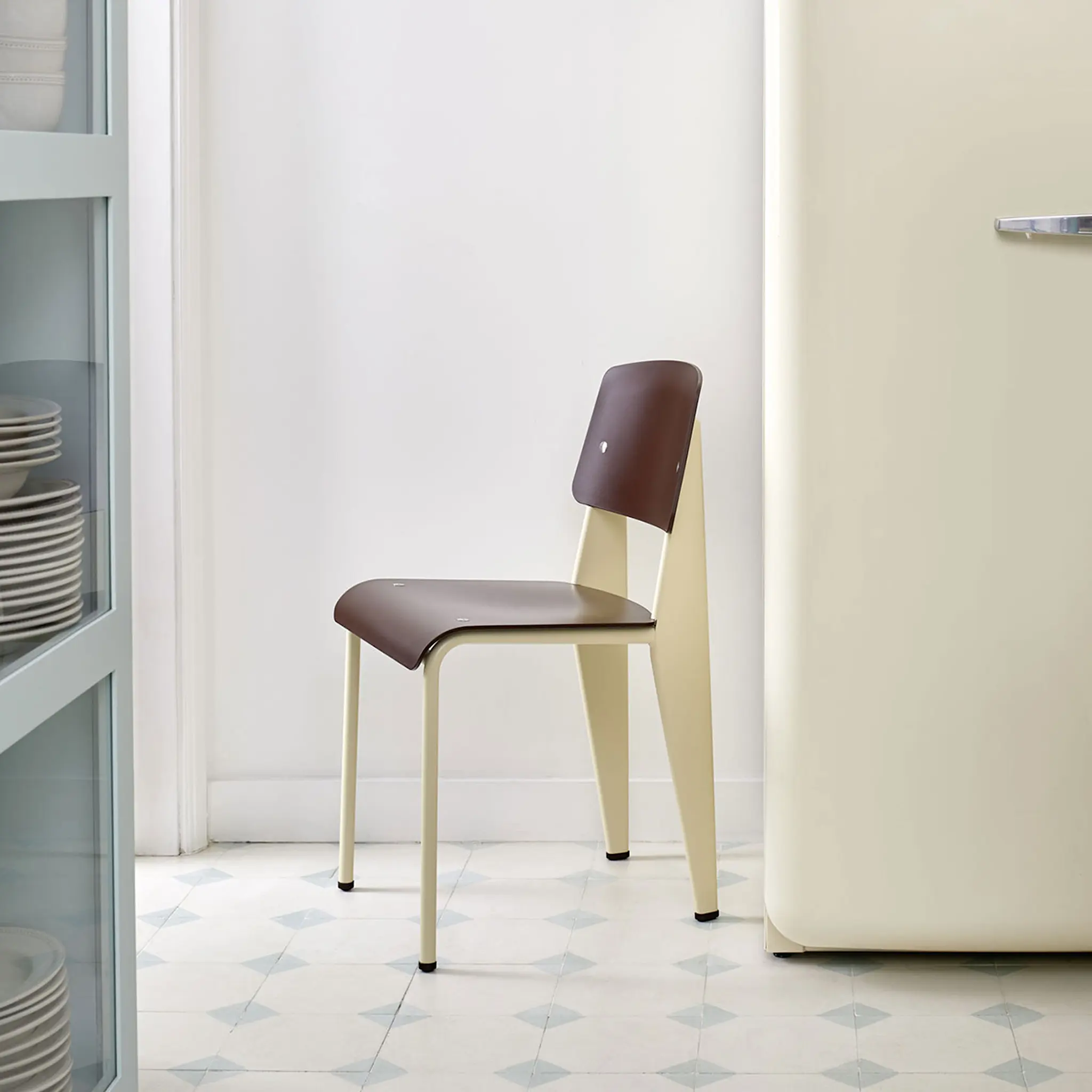 Standard SP spisestol Warm Grey