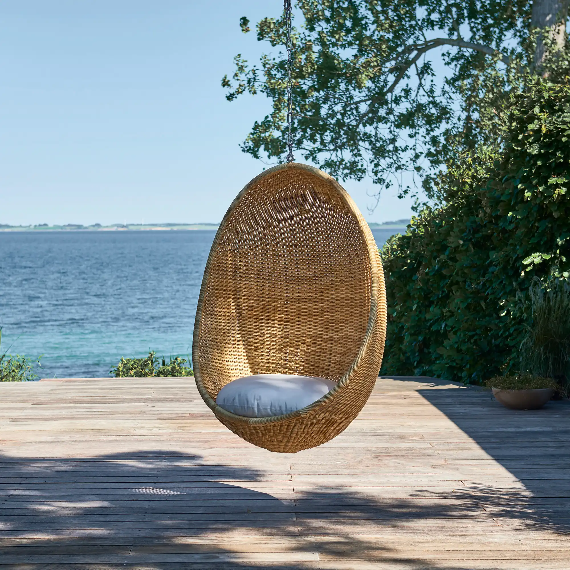 Hanging Egg Chair