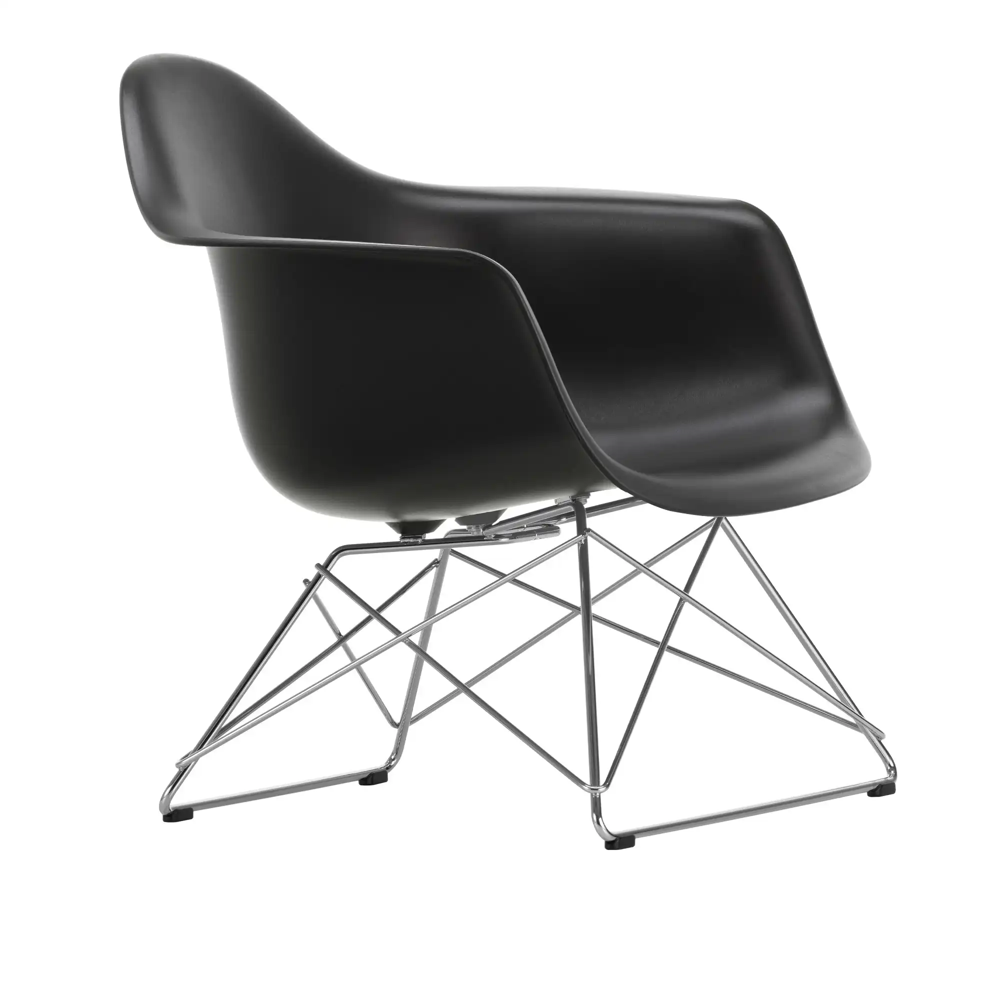Eames Plastic Armchair LAR - 12 Deep Black - Chrome Base