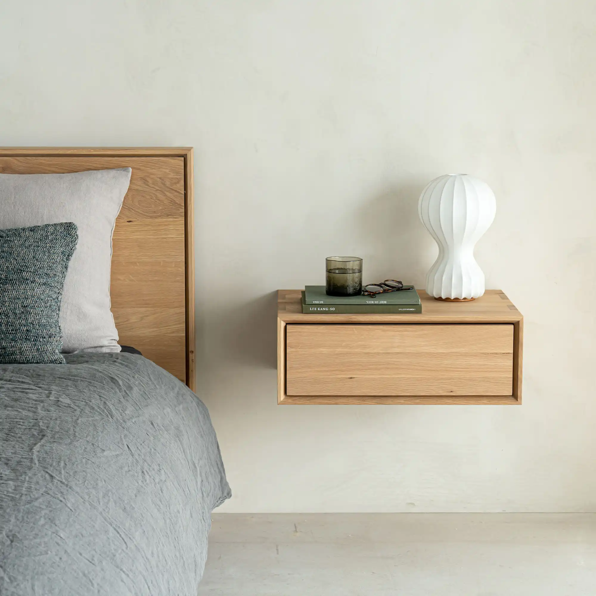 Nordic II Hanging Bedside