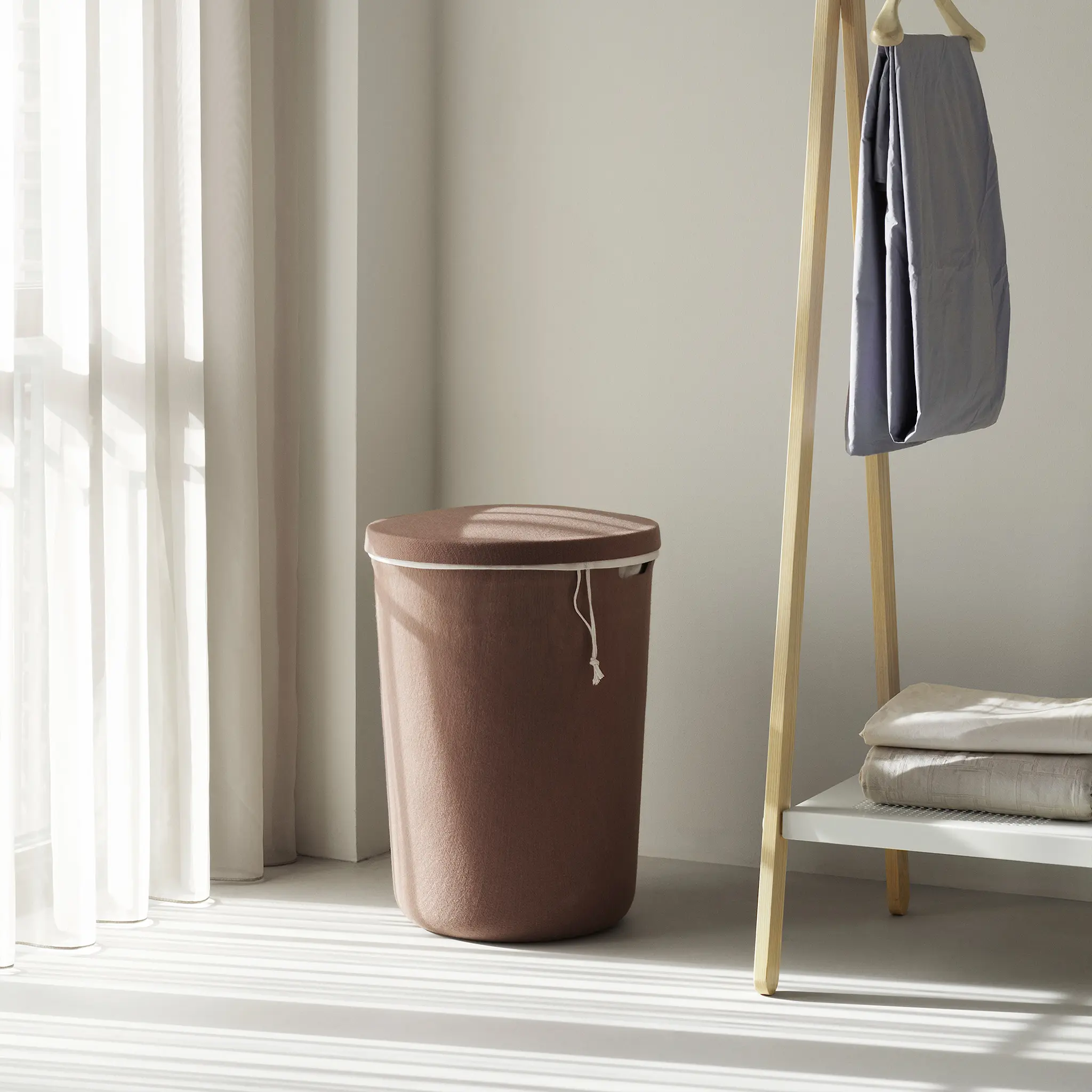 Hide Laundry Basket Cream