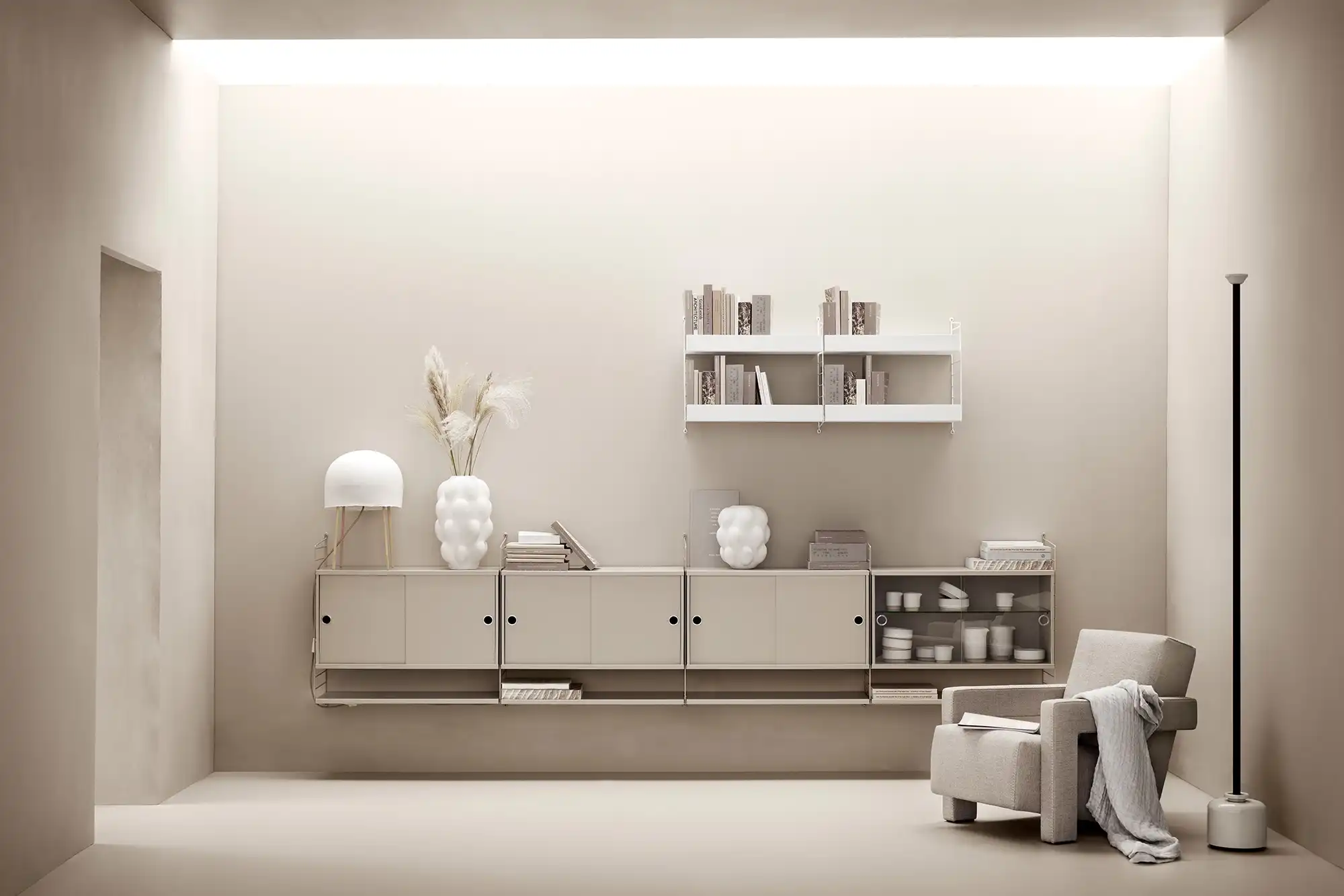 Stue hyllesystem beige