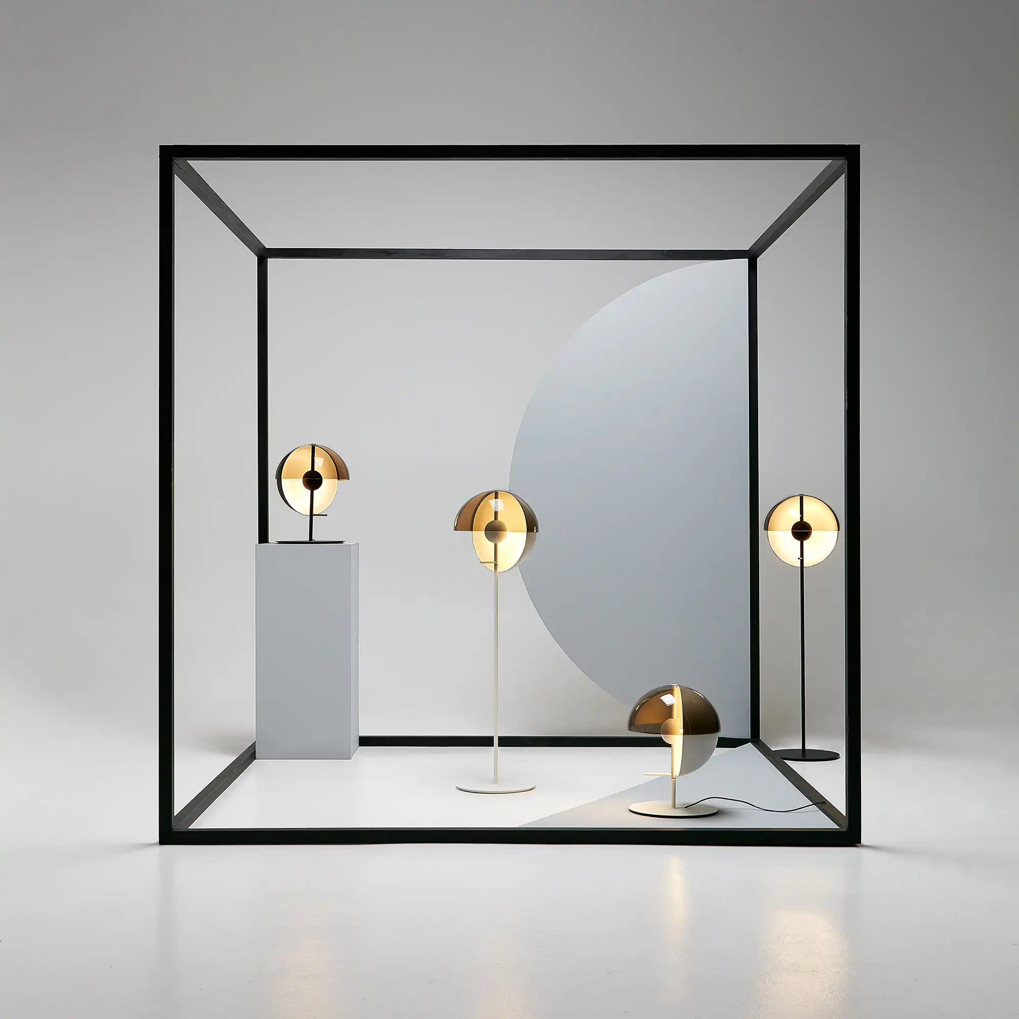 Theia - Floor Lamp