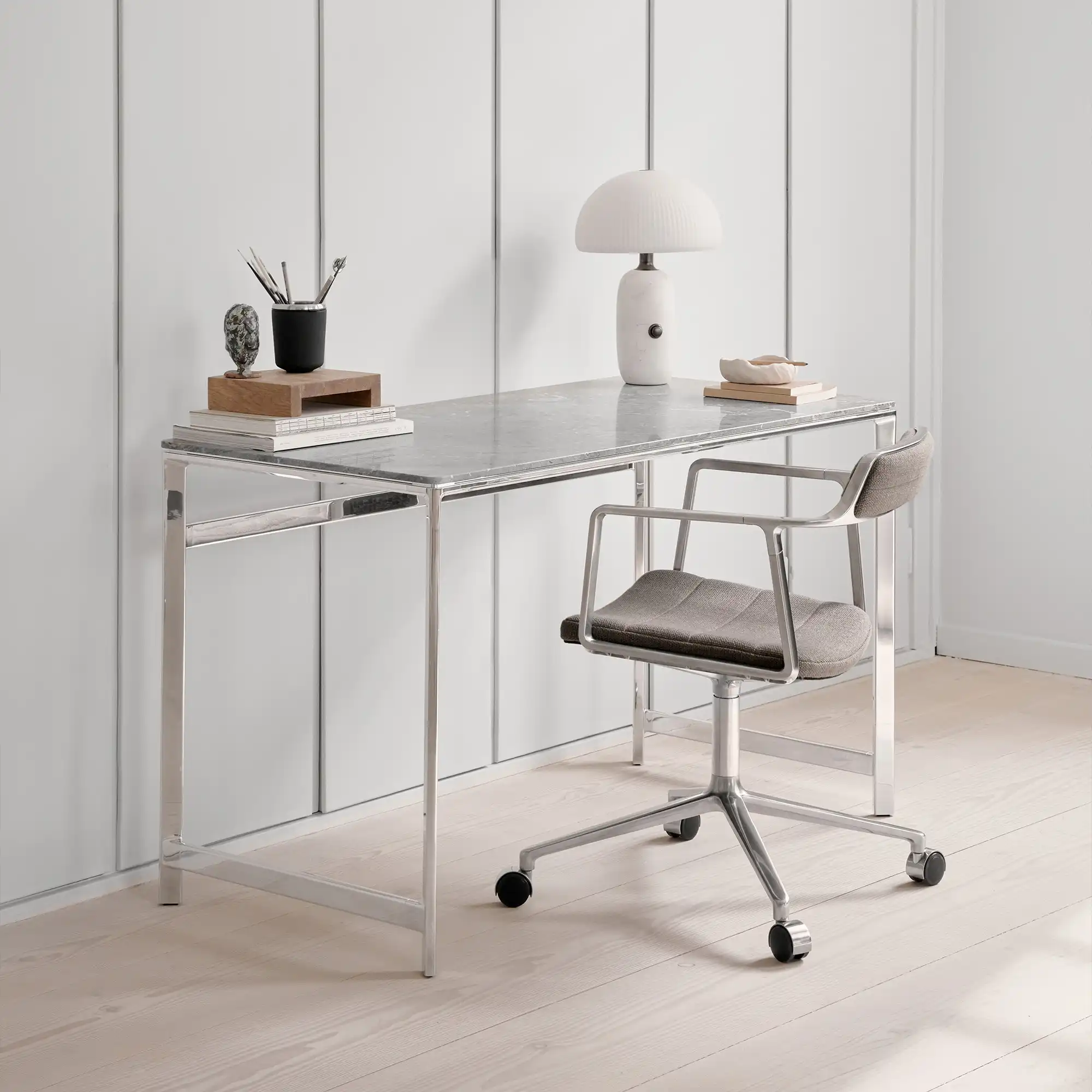 Vipp430 Studio skrivebord