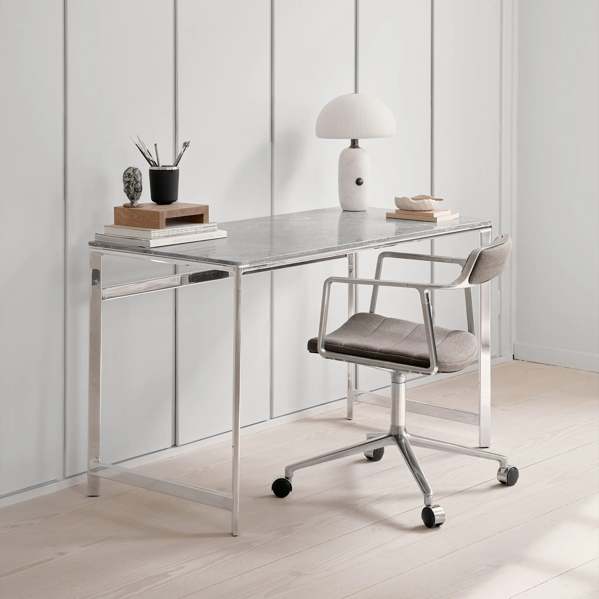 Vipp430 Studio skrivebord