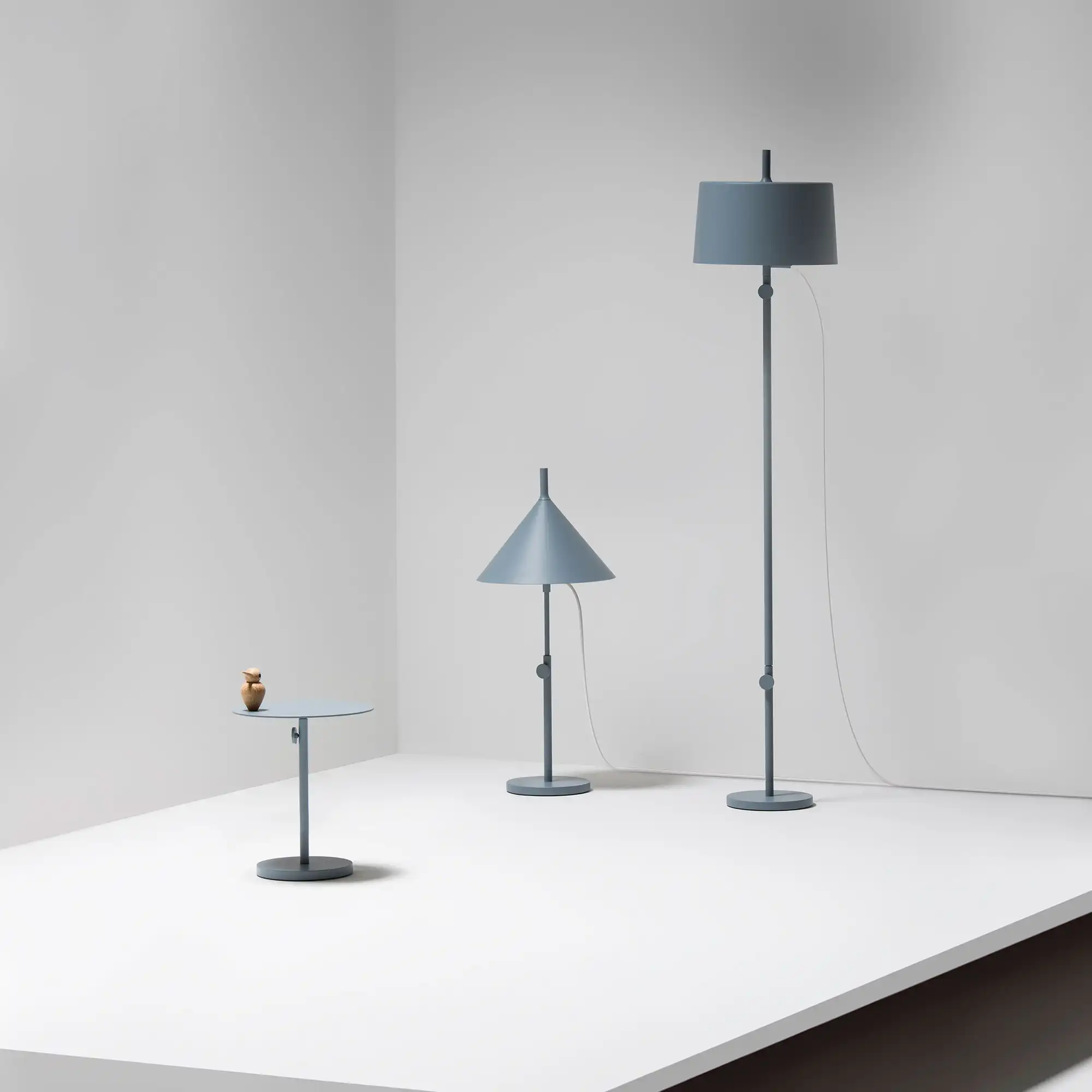 Nendo w132 - Gulvlampe