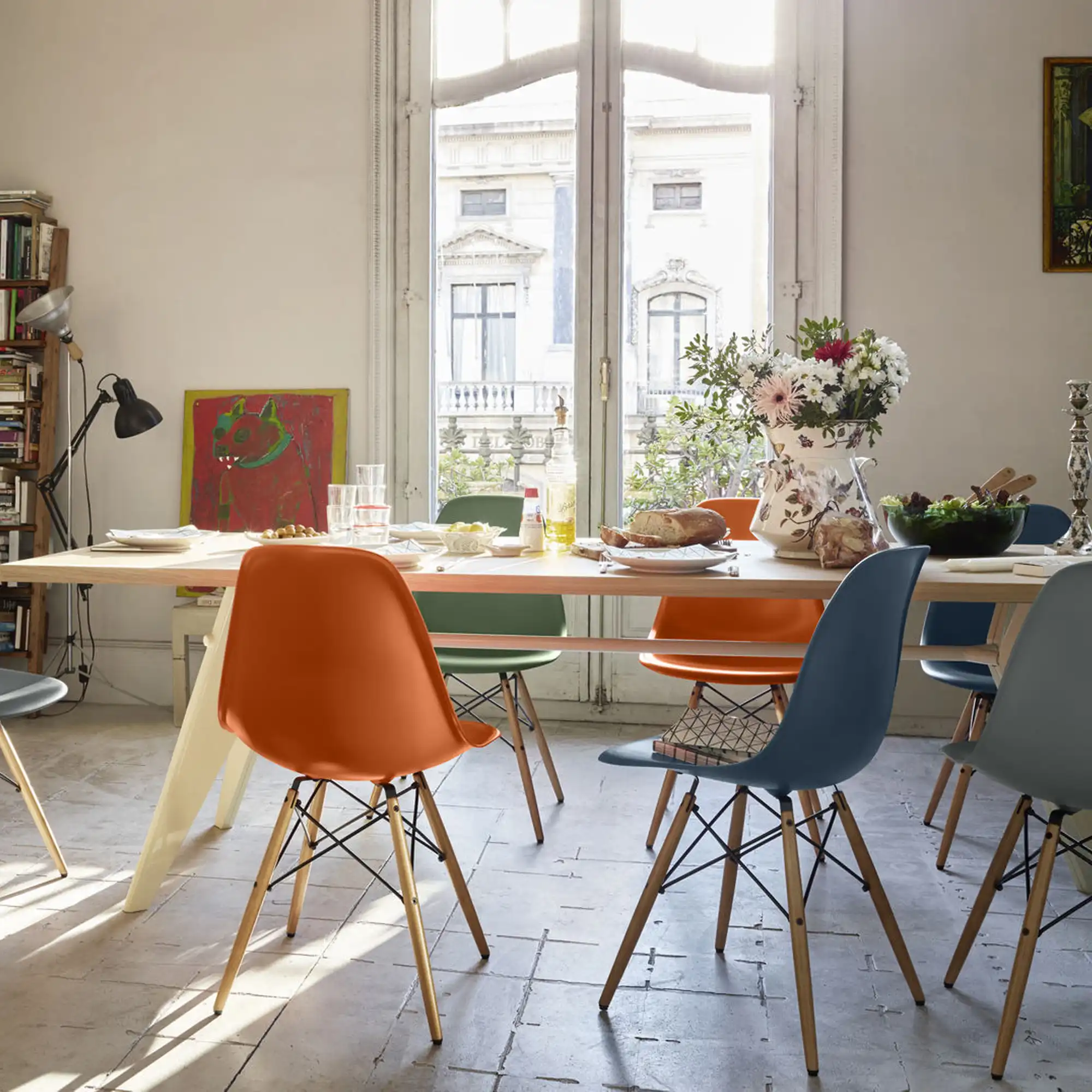 Eames Plastic Chair DSW - 56 Granite Grey - Dark Maple