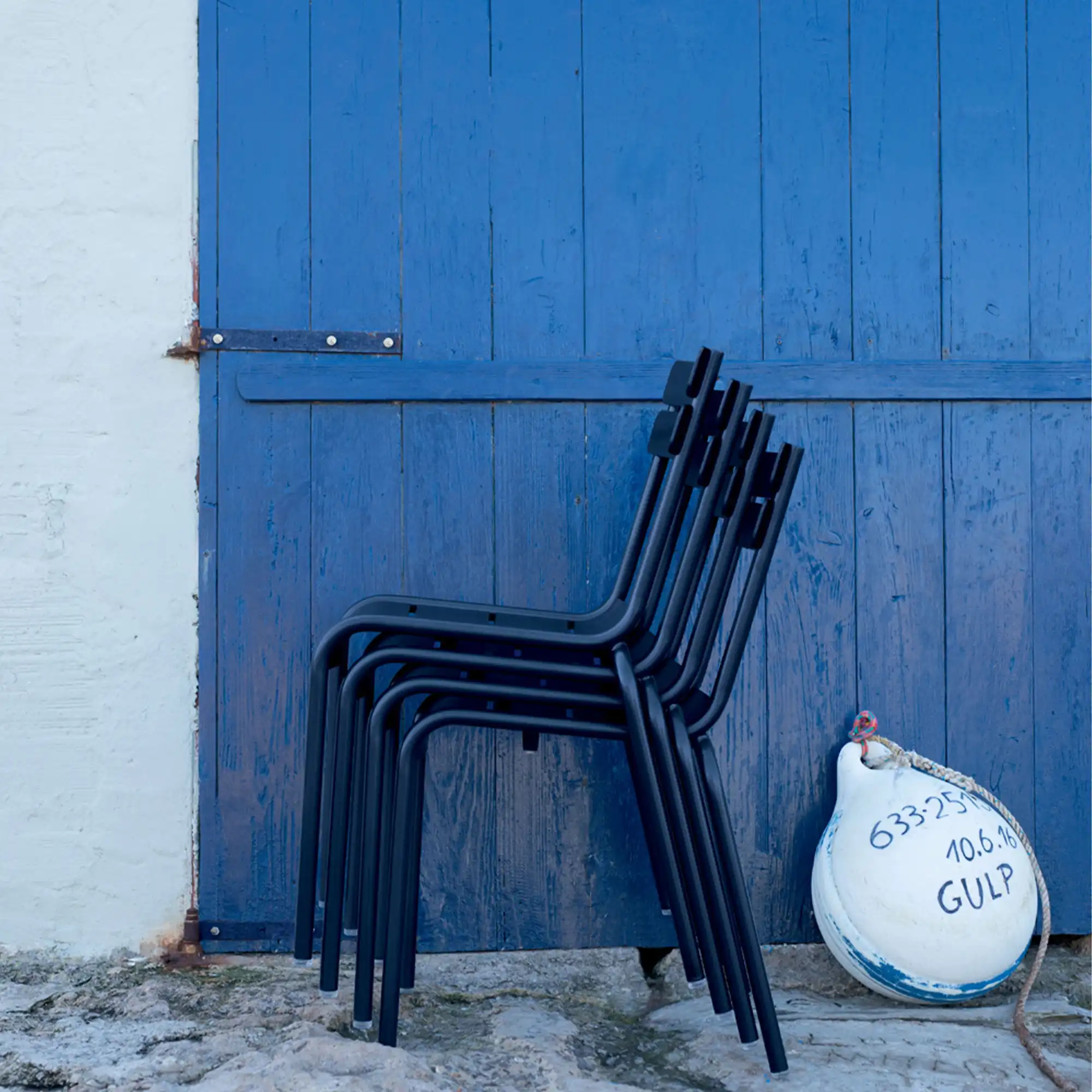 Luxembourg Chair, Liquorice