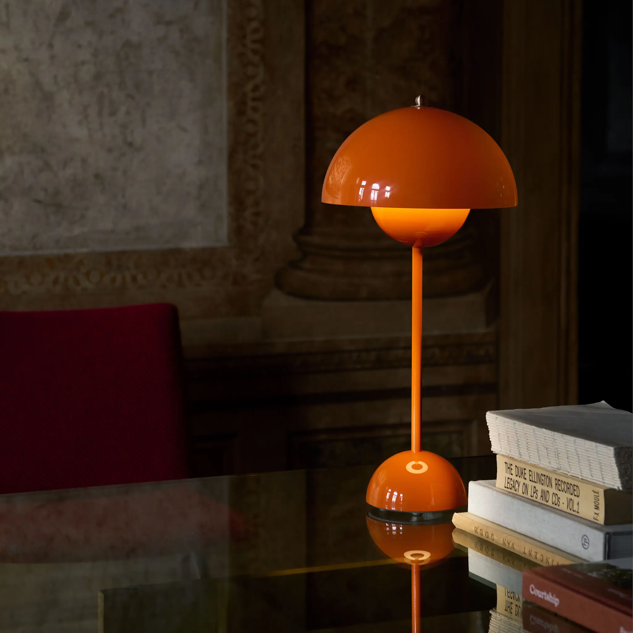 Flowerpot VP3 Table Lamp