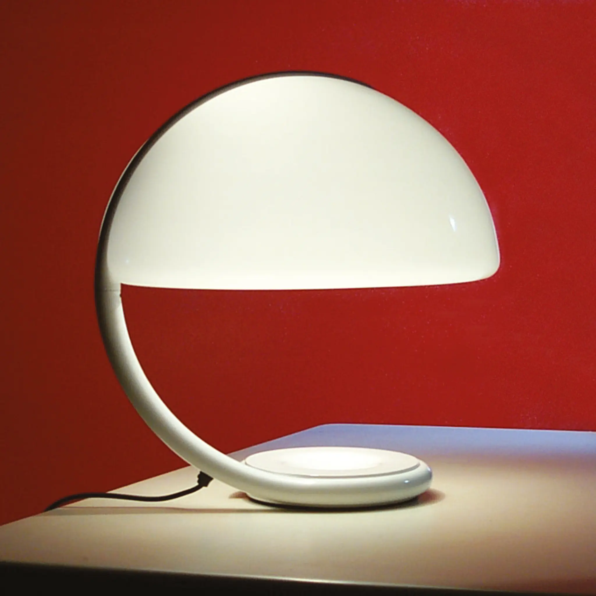 Serpente 599 bordlampe