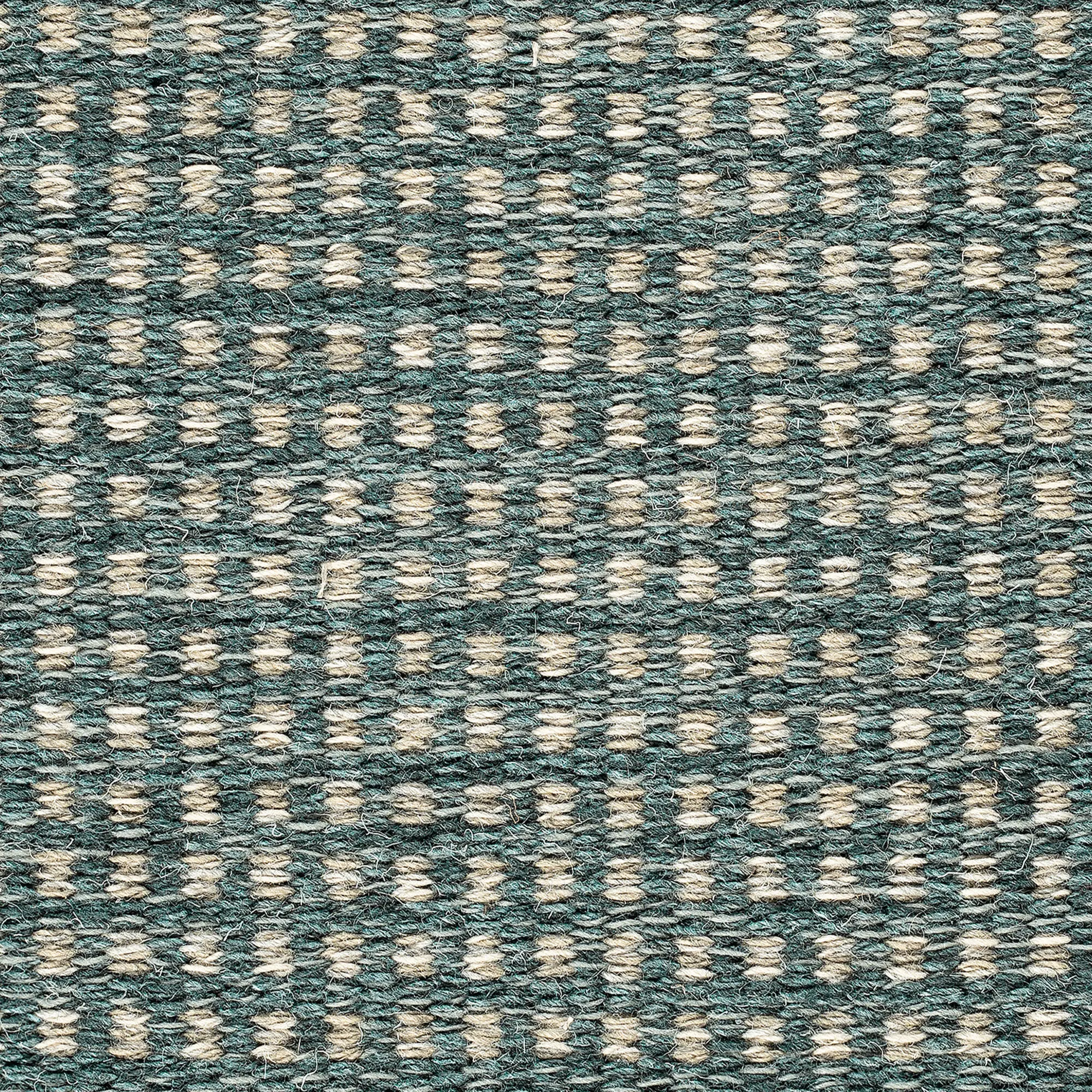 10712409__P_image_764c47d8-f22f-4b45-ad26-c546fd478562