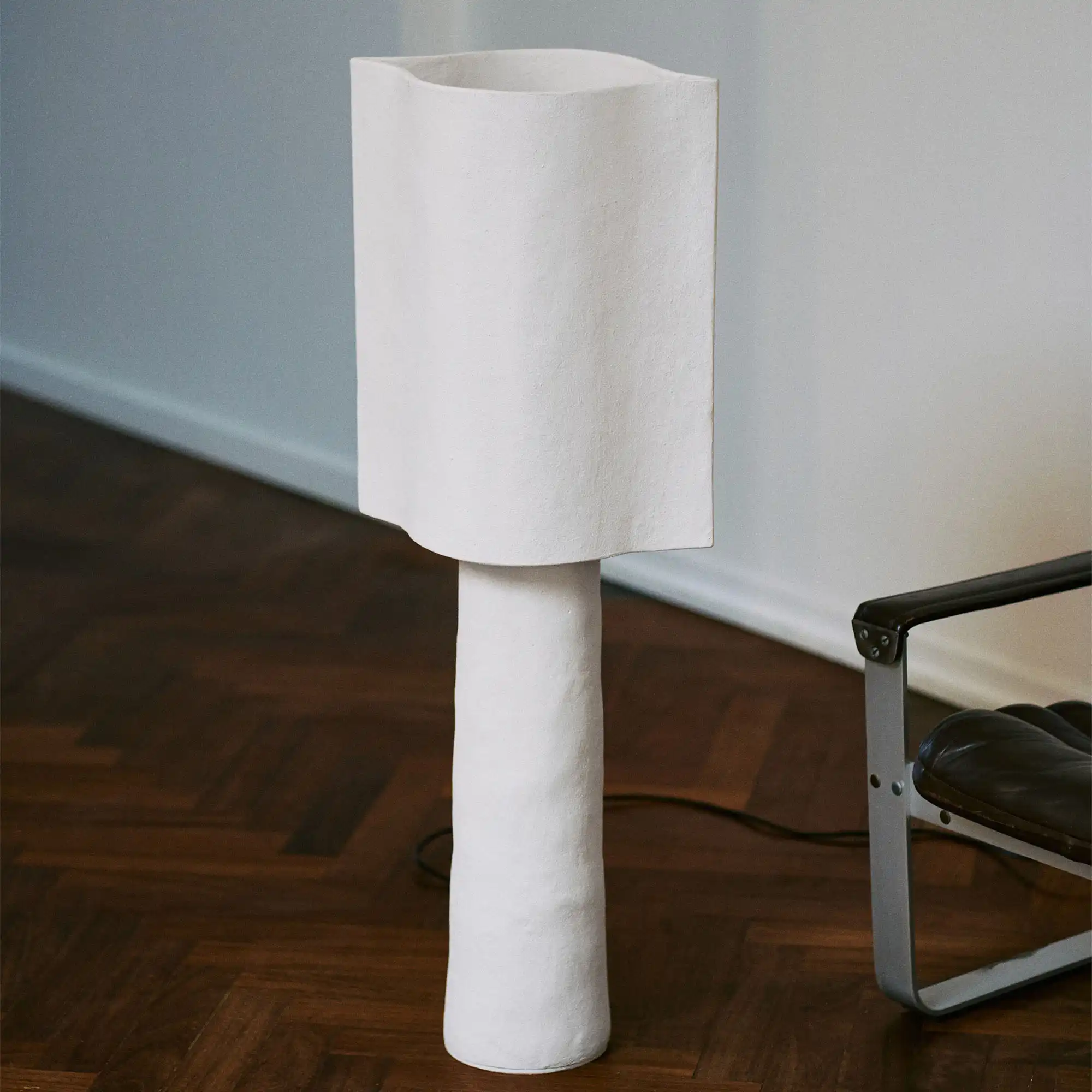 Gulvlampe 02 hvit jord