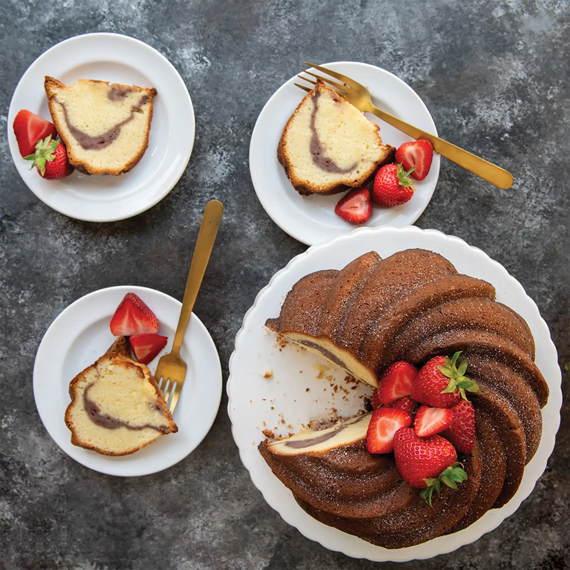 Swirl Bundt Pan