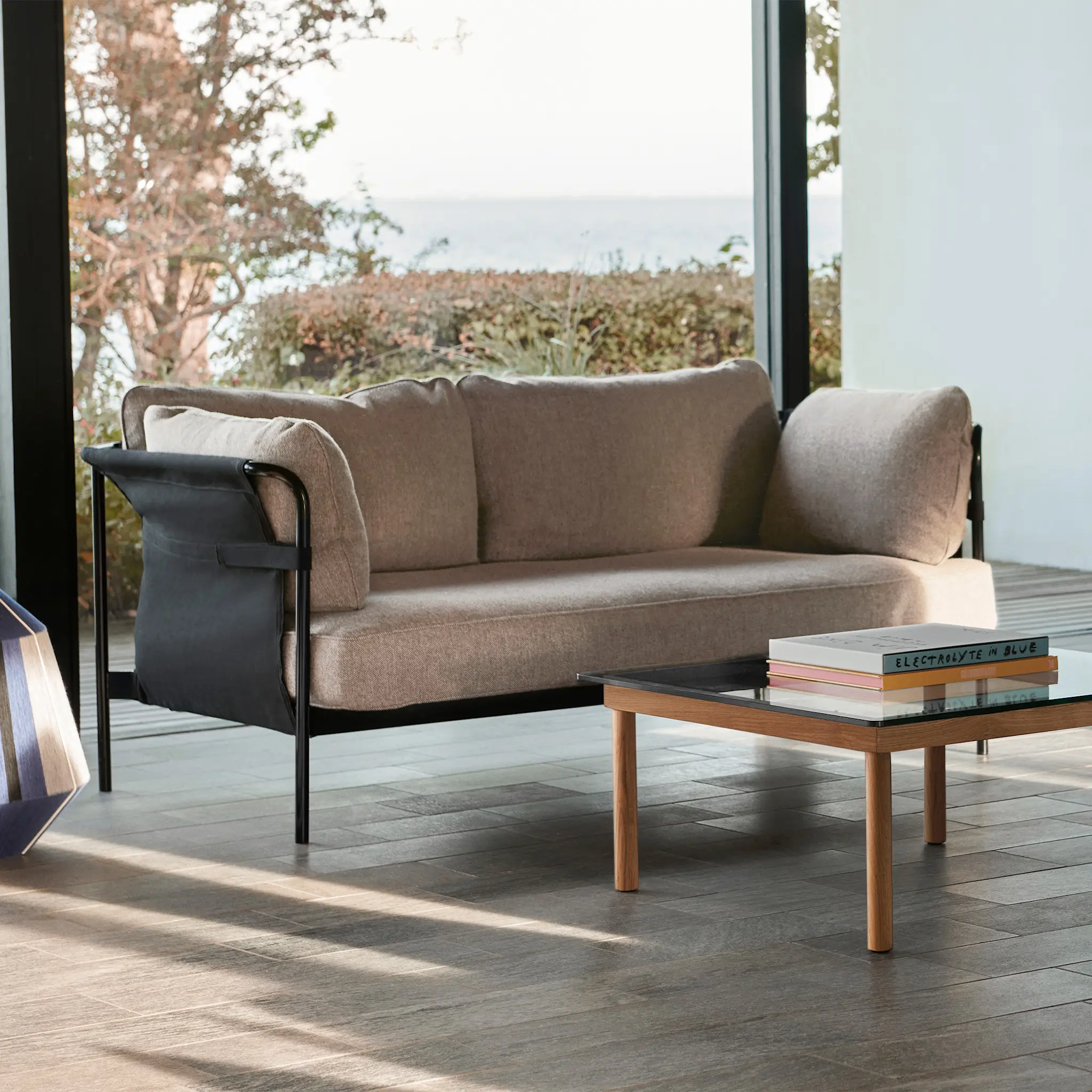 Can 2-seters sofa Chrome/Black