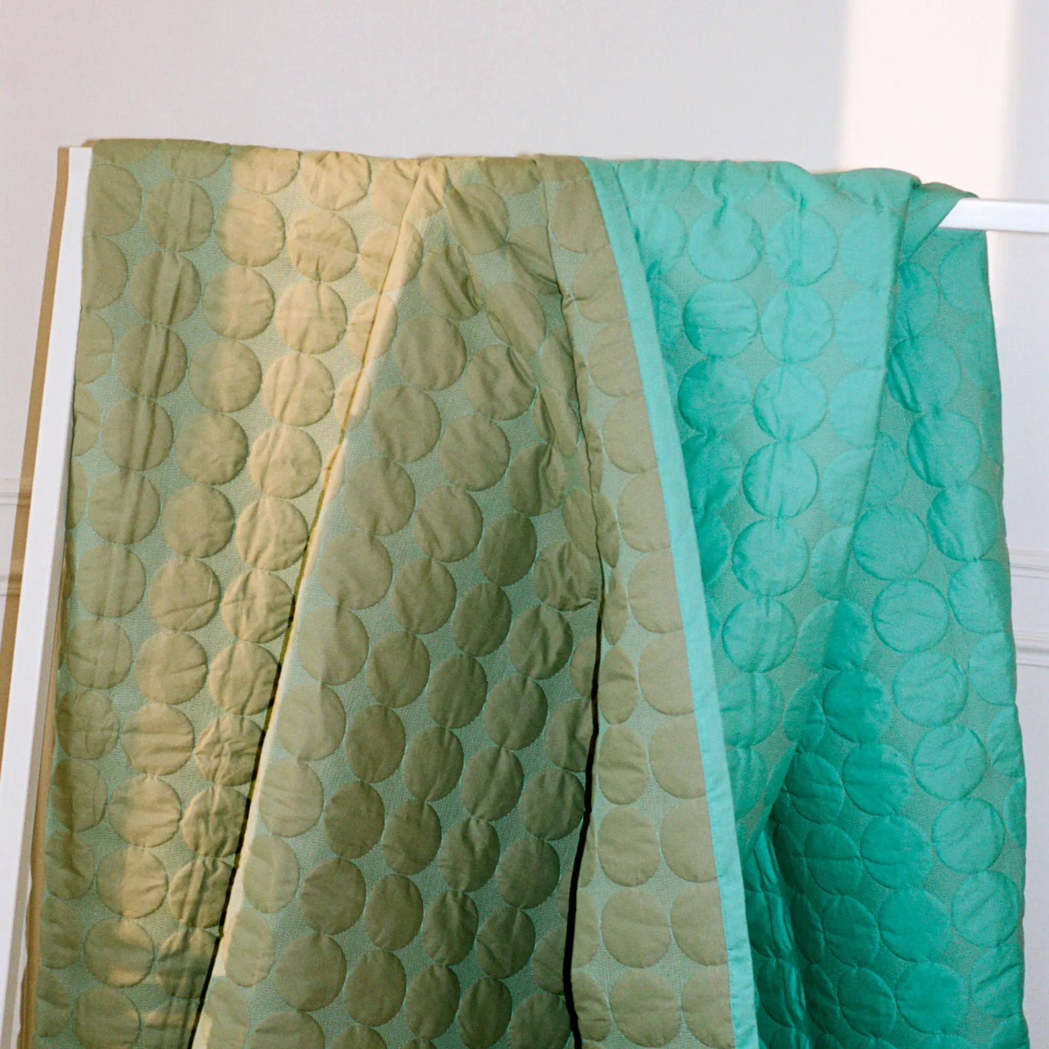 Mega Dot (Organic) W260 x L260 Sea green