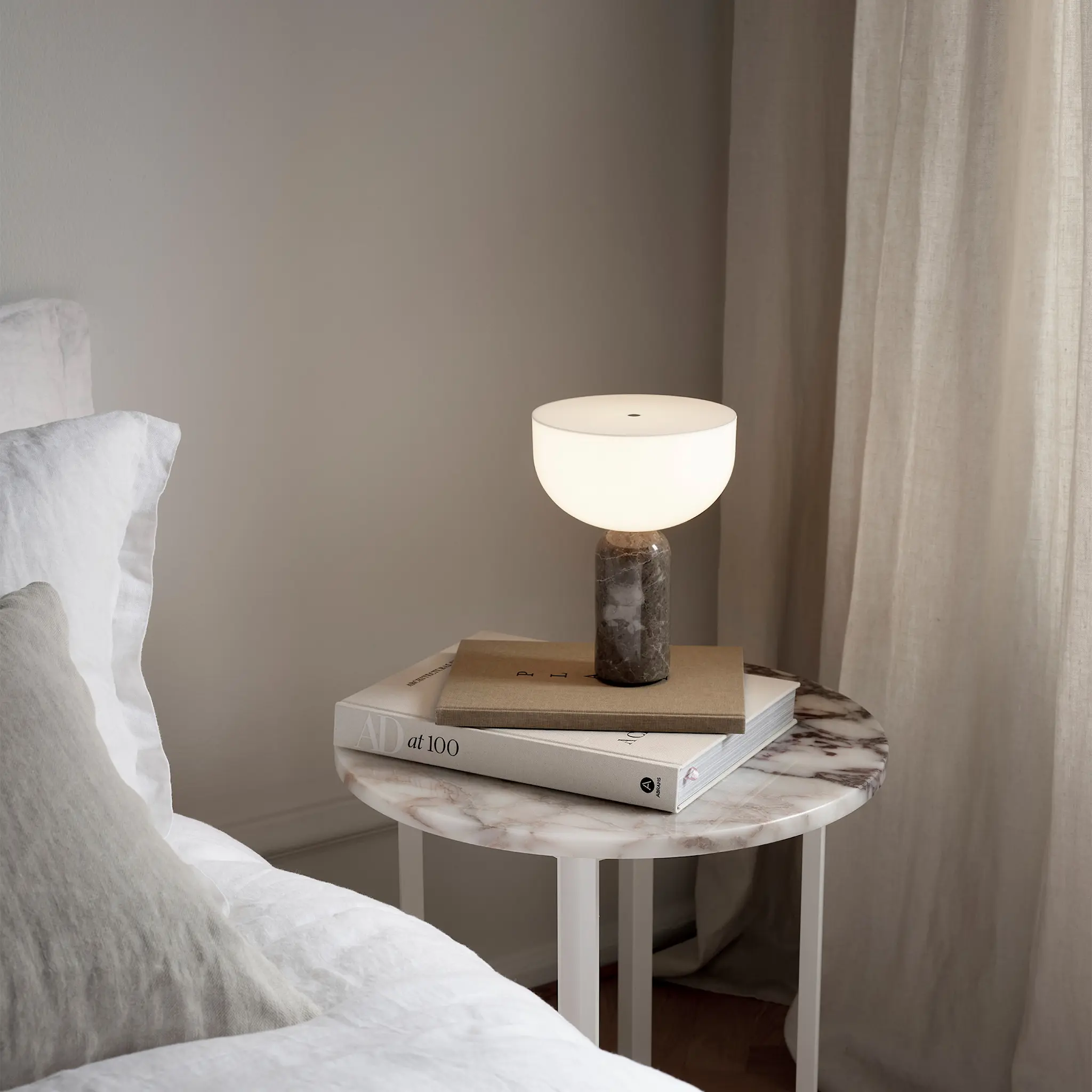 Kizu Portable Table Lamp