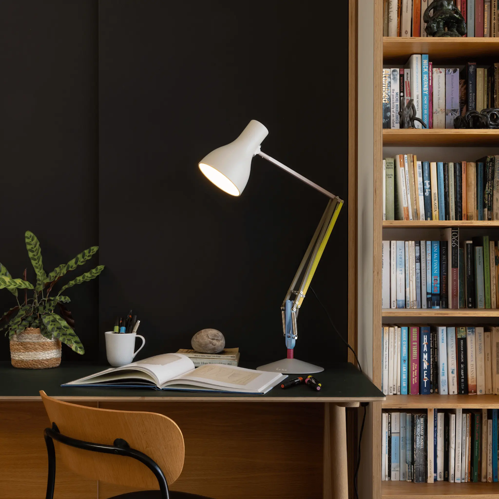 Type 75 Paul Smith Table Lamp