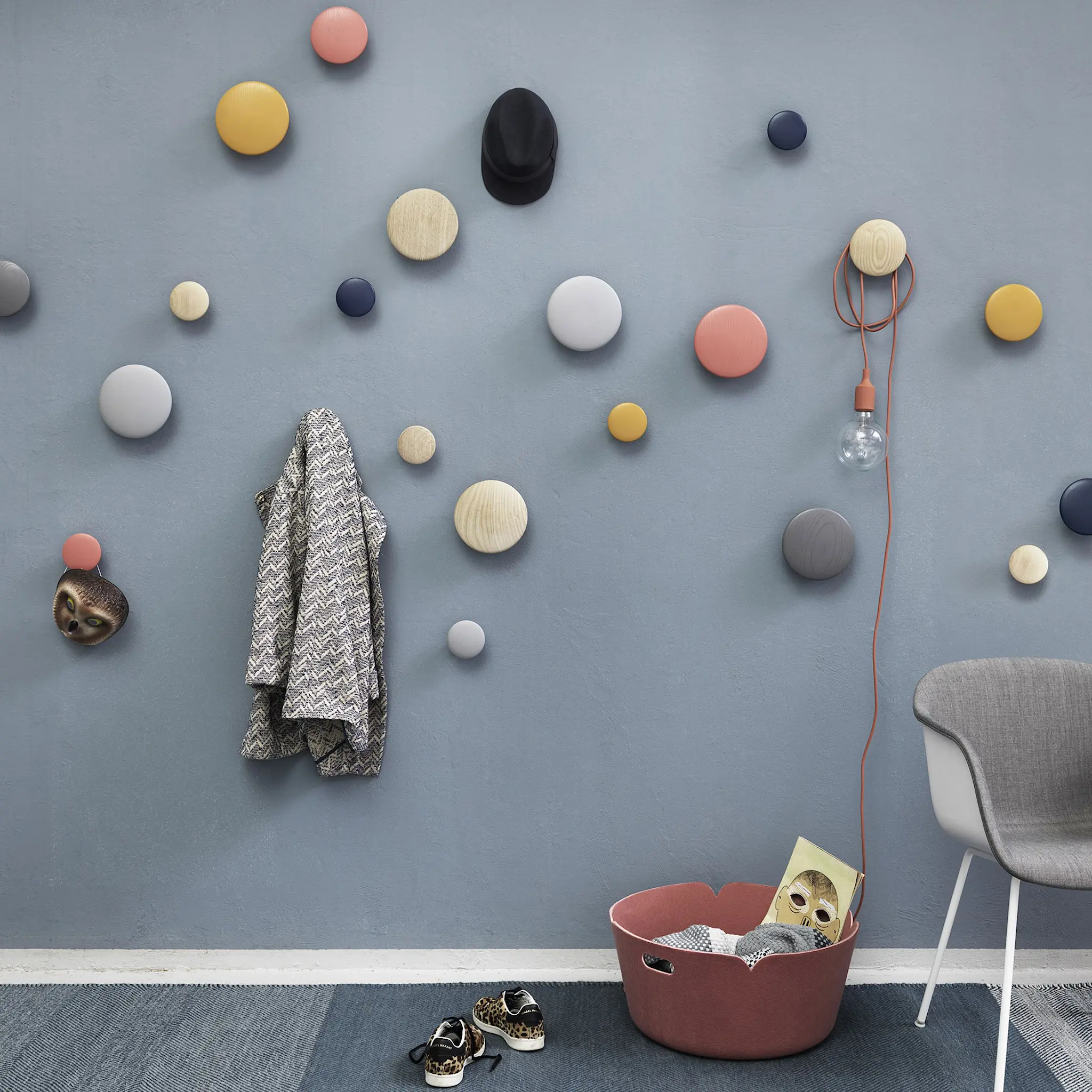 The Dots Coat Hooks Medium, Oak