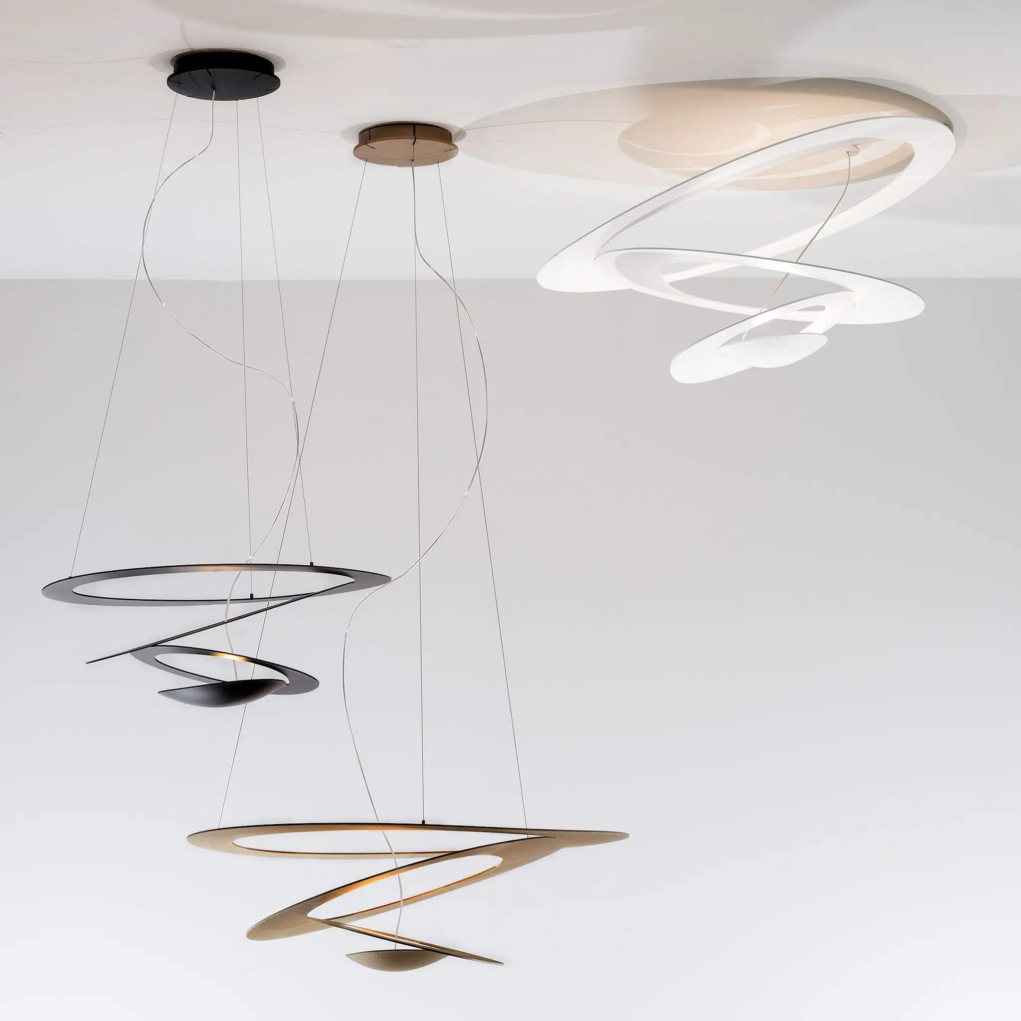 Pirce LED taklampe