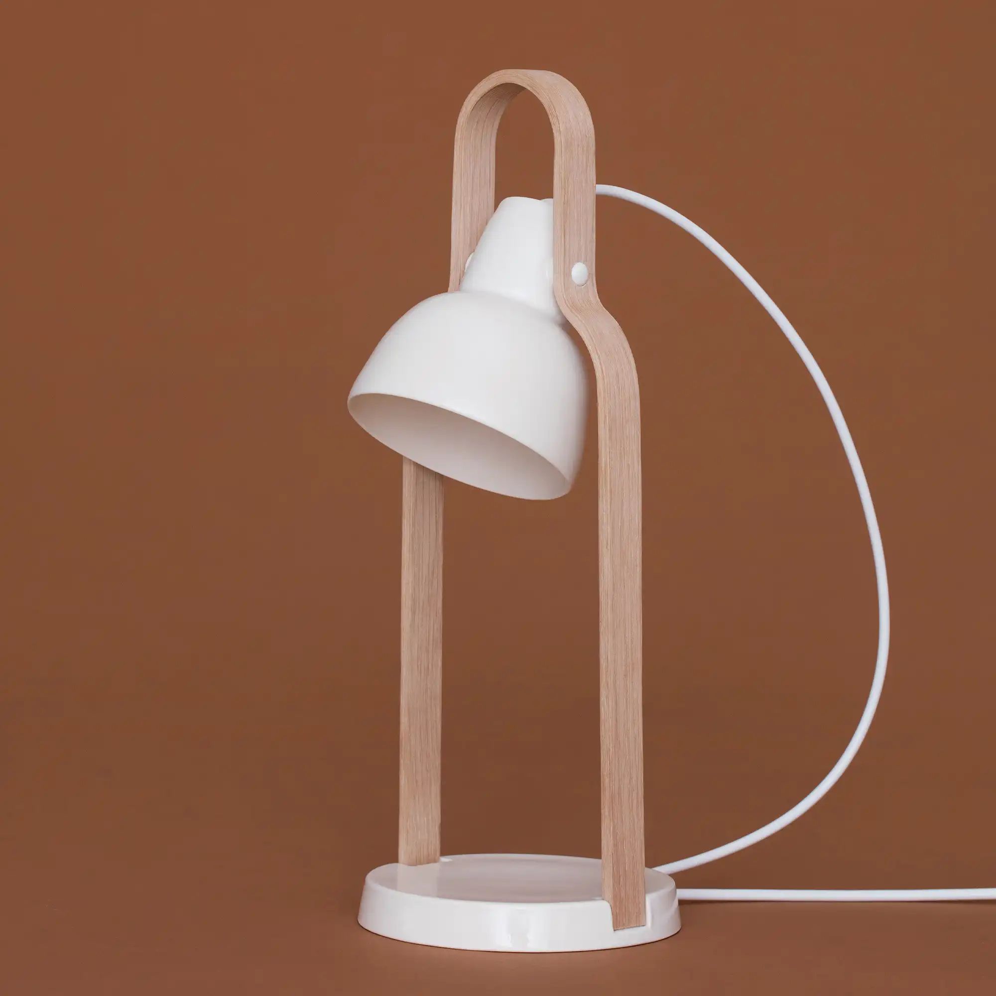 16Plus Table Lamp