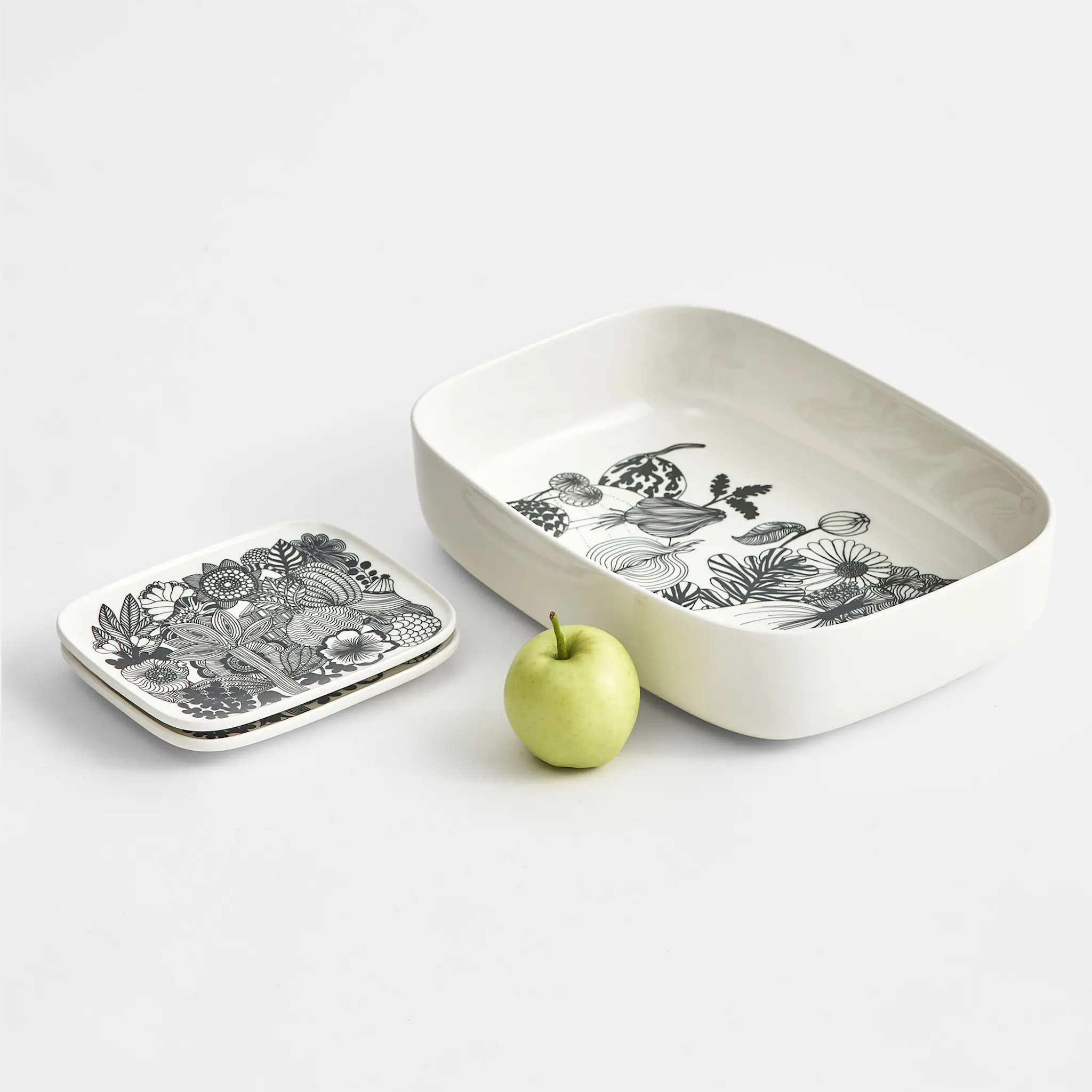Siirtolapuutarha tallerken 15x12 cm white, black