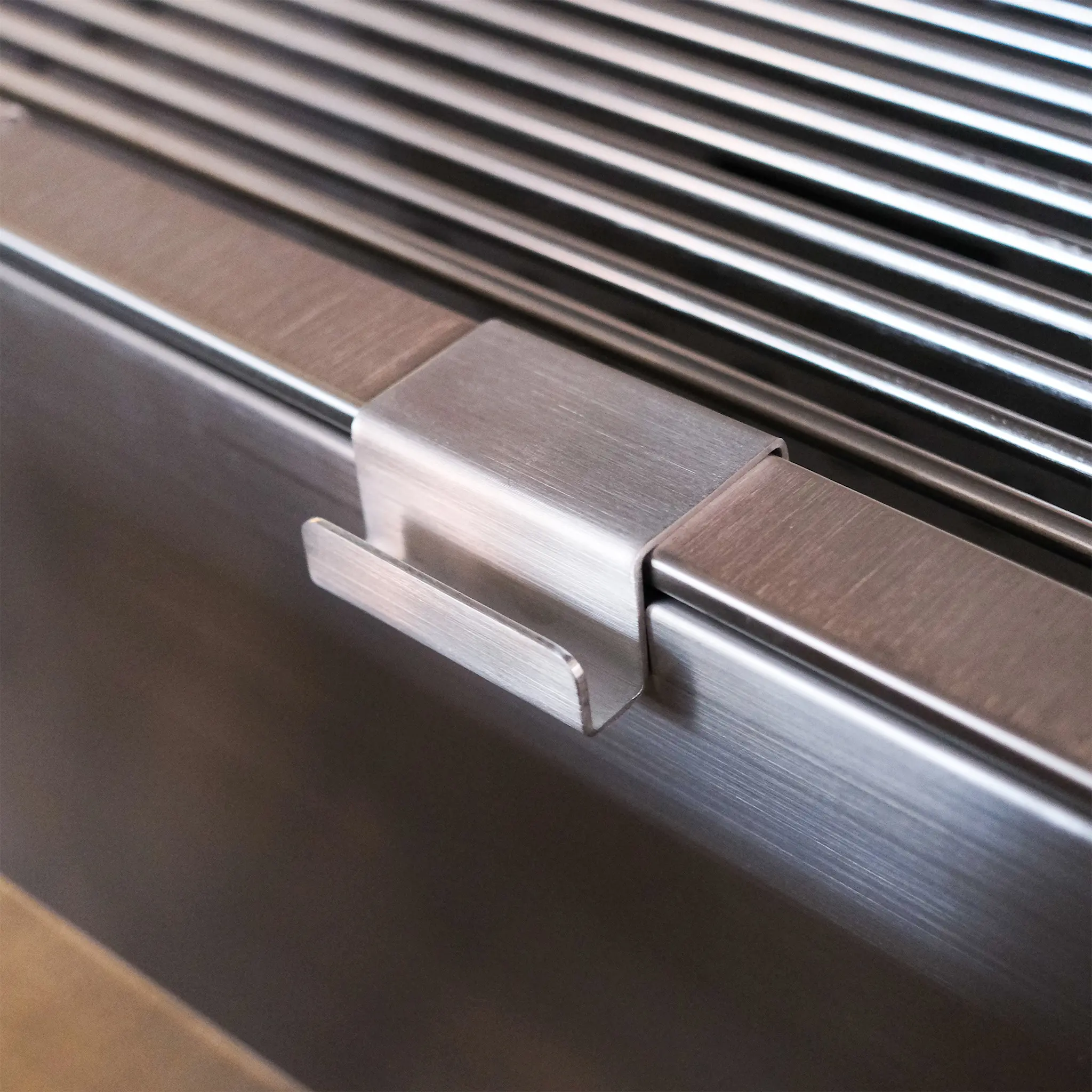 Universalkrok, Stainless Steel