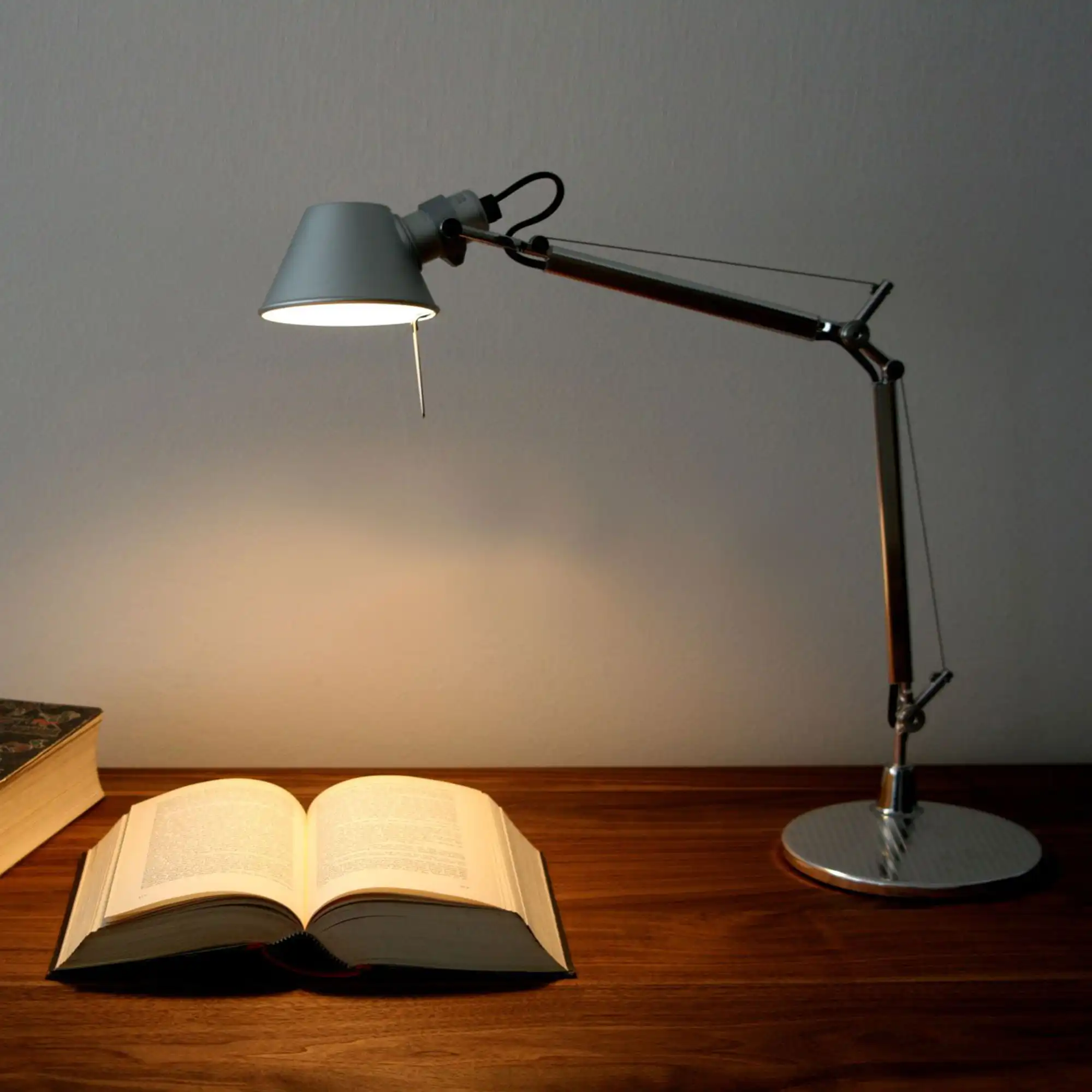 Tolomeo Micro skrivebordslampe