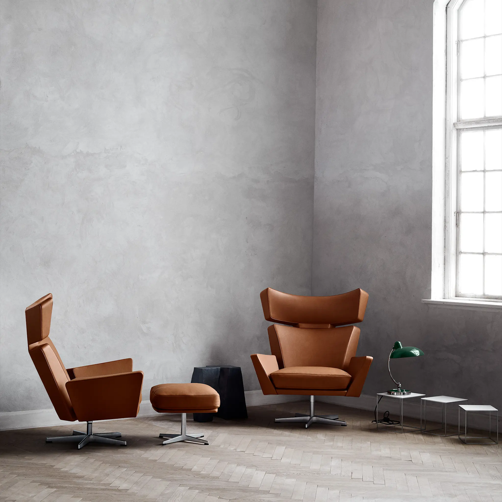 4201 Oksen lenestol Satin Polished