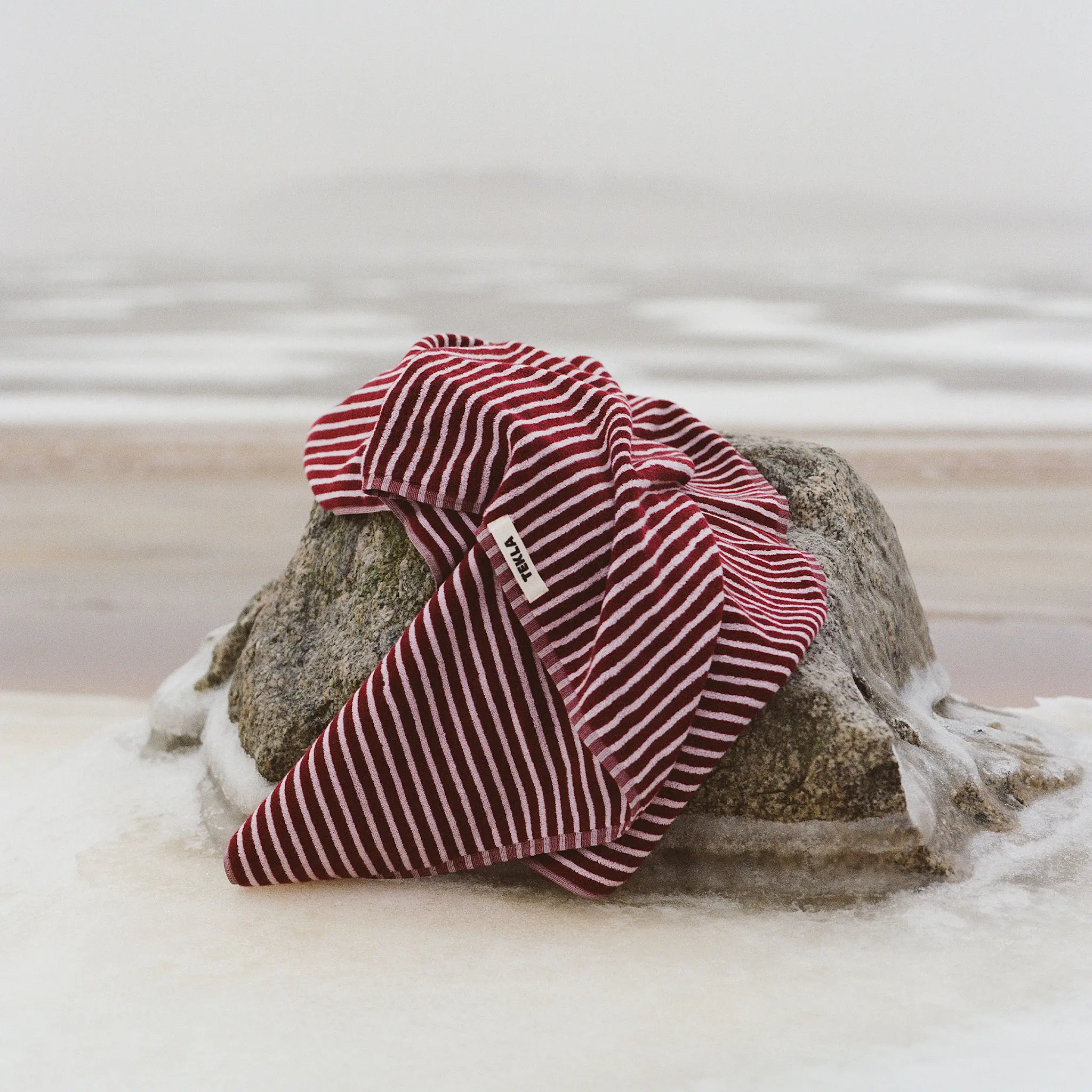 Terry Red & Rose Stripes håndkle