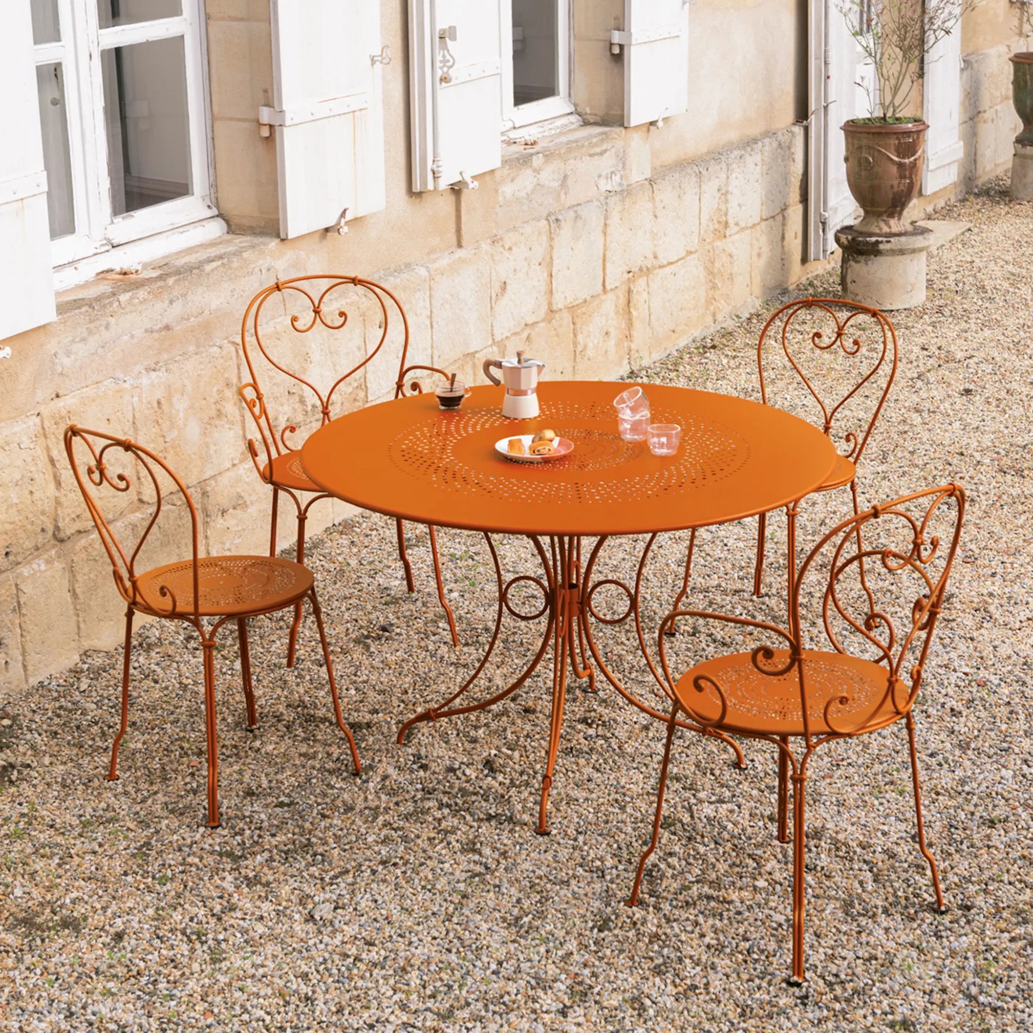 1900 Armchair