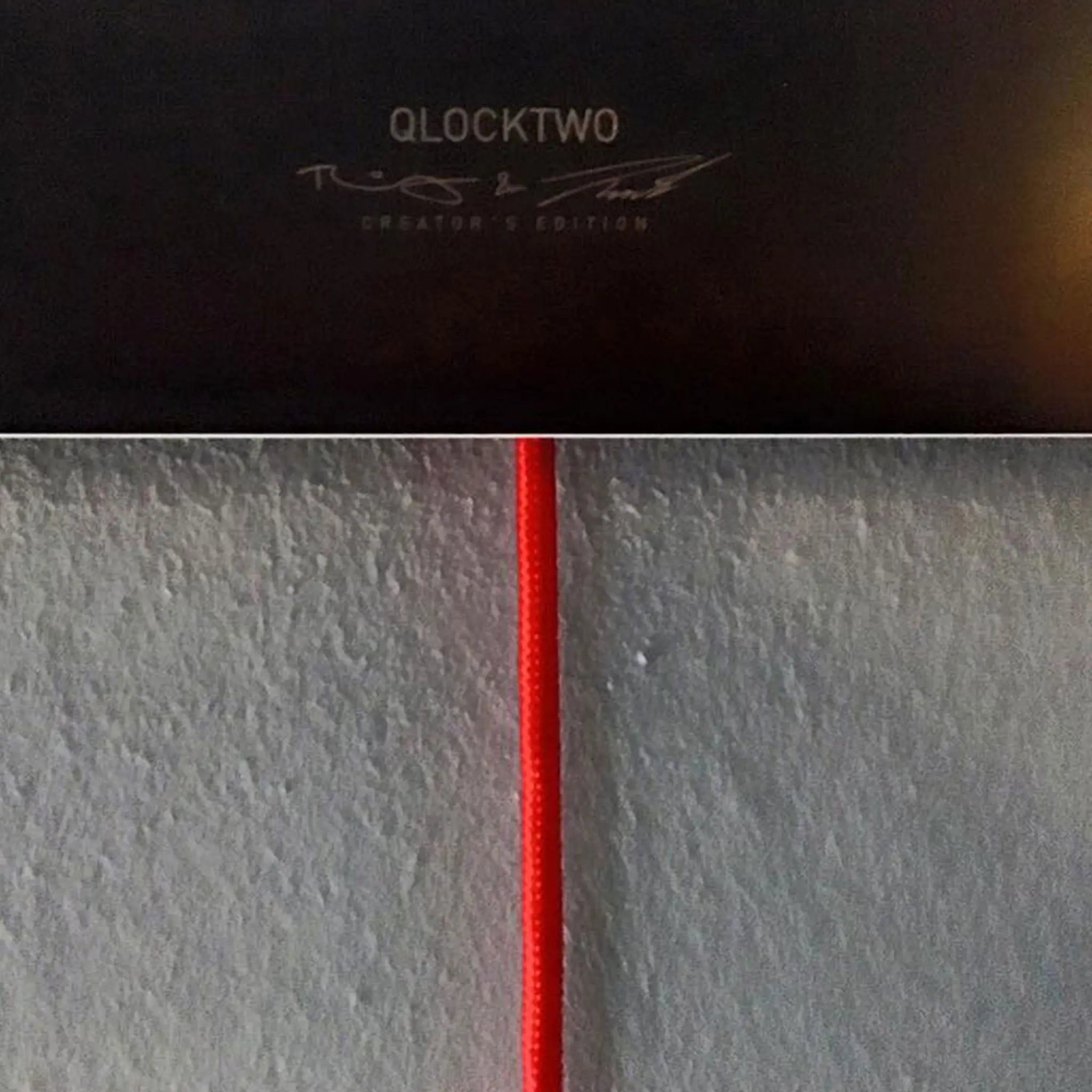 Qlocktwo Tekstilledning