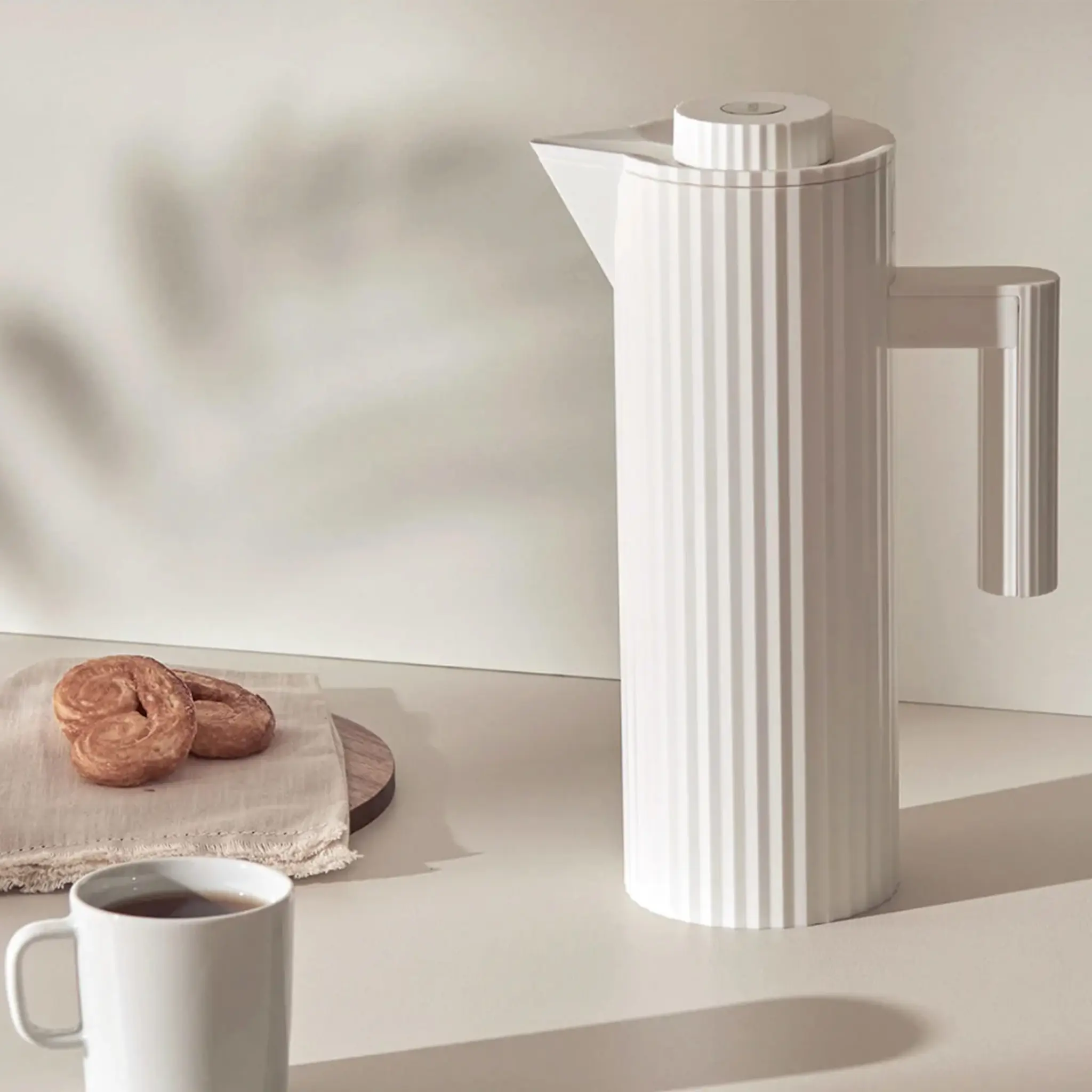 Plissé Thermo Jug