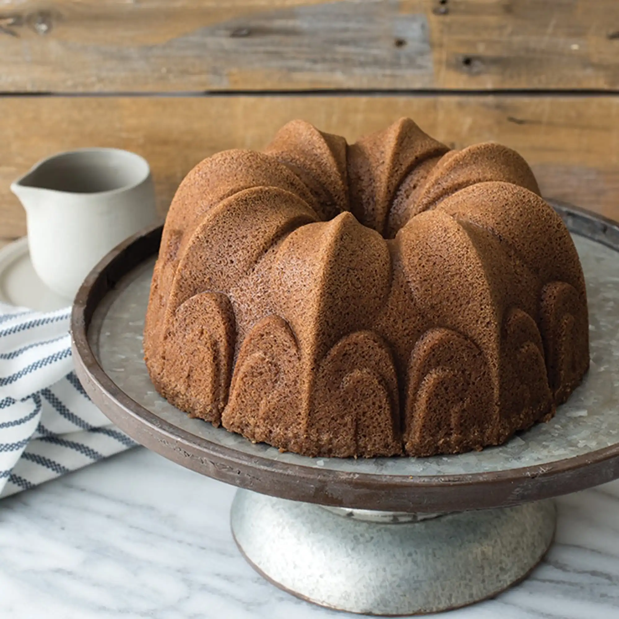 Fleur De Lis Bundt Pan