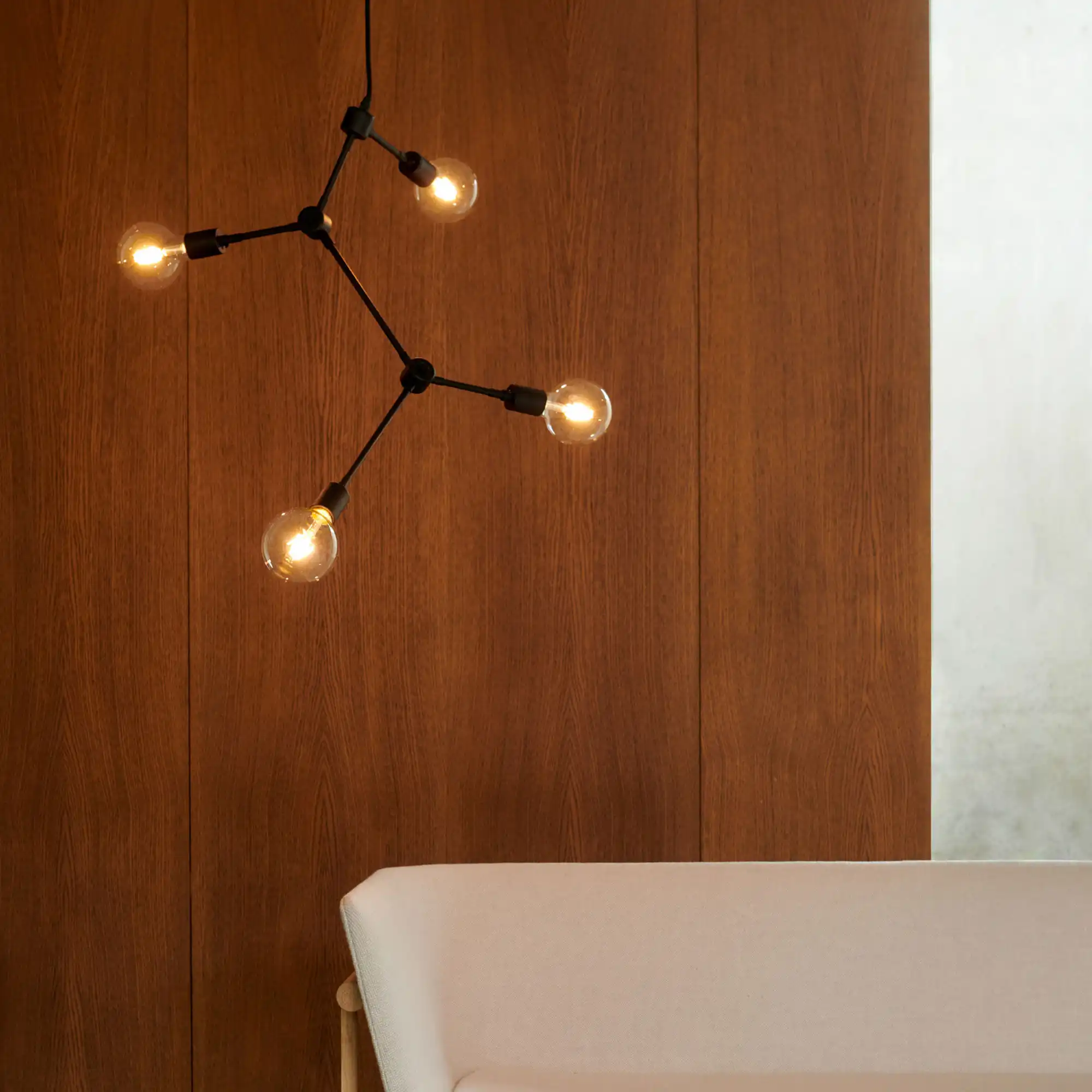 Globe Bulb LED 95 E27 4W Clear lyskilde