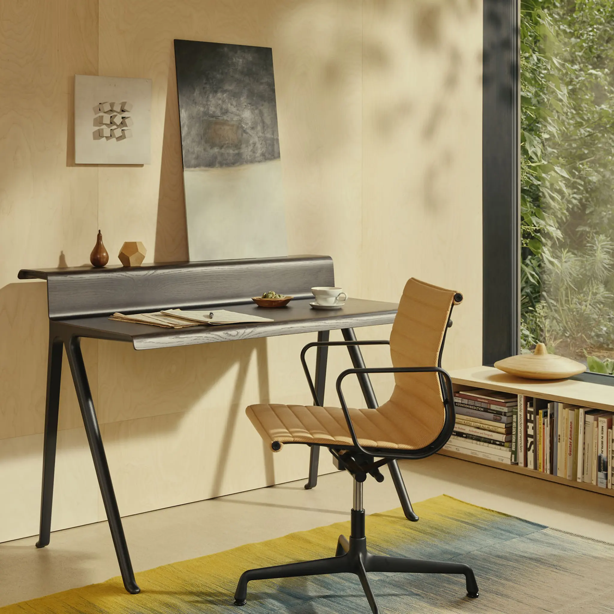 Courier skrivebord dark oak